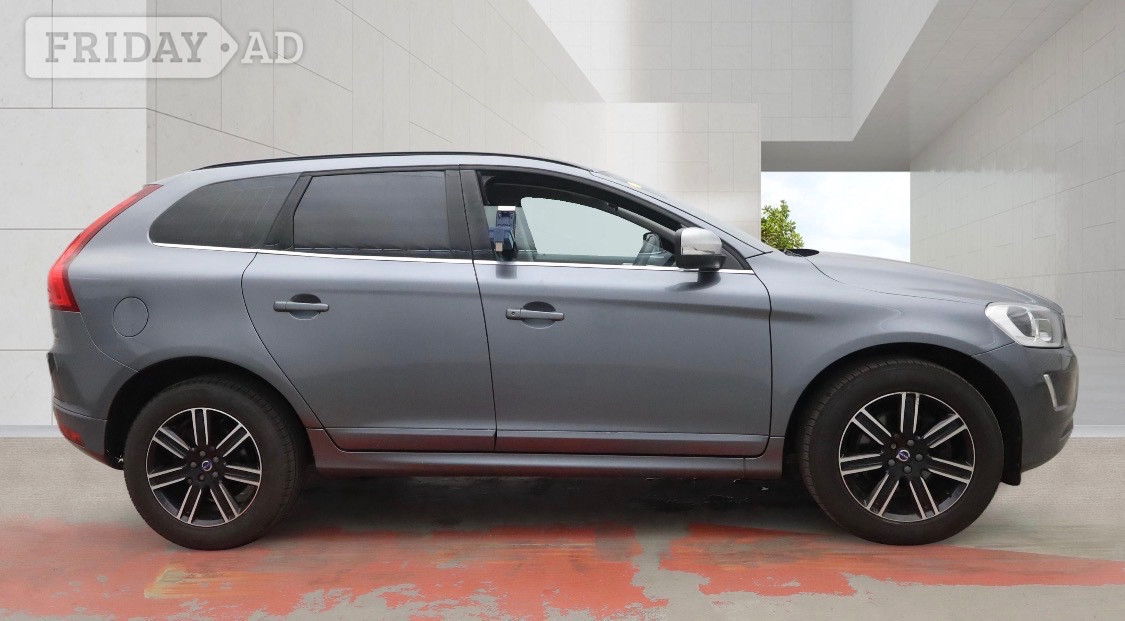 Volvo XC60 2017 - Cars in Bristol