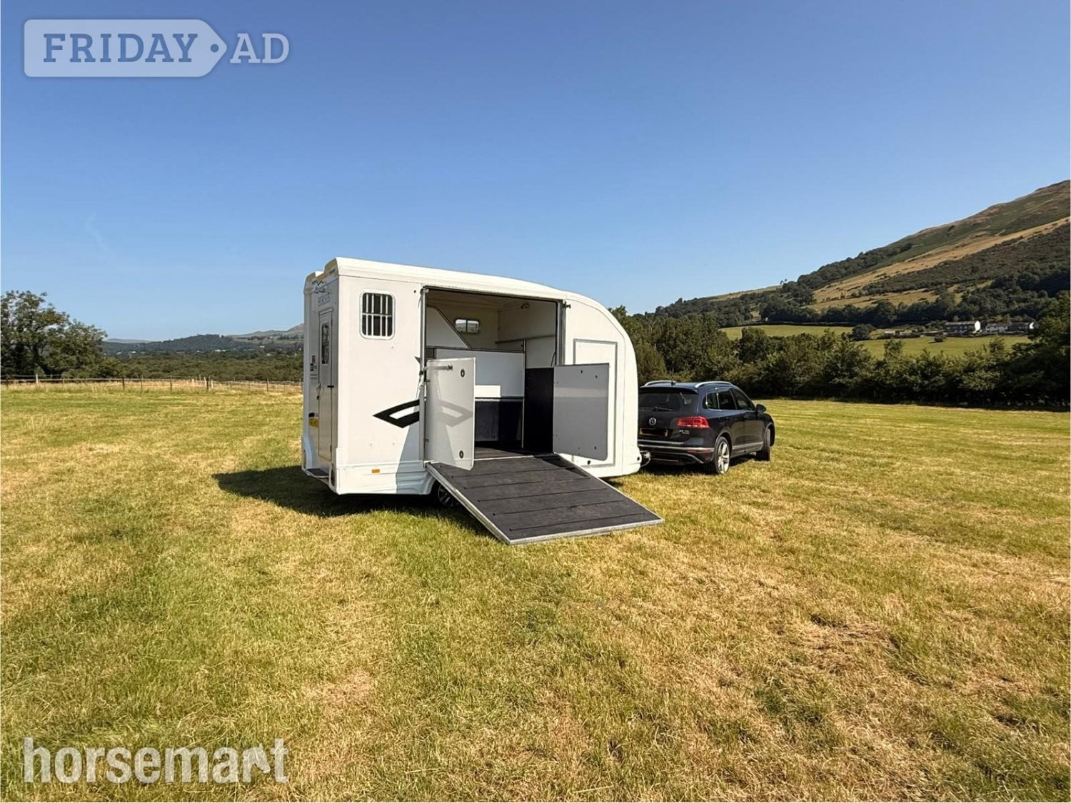 Equi-Trek Day-Treka Excel  Horse Trailer - Trailers & Horseboxes