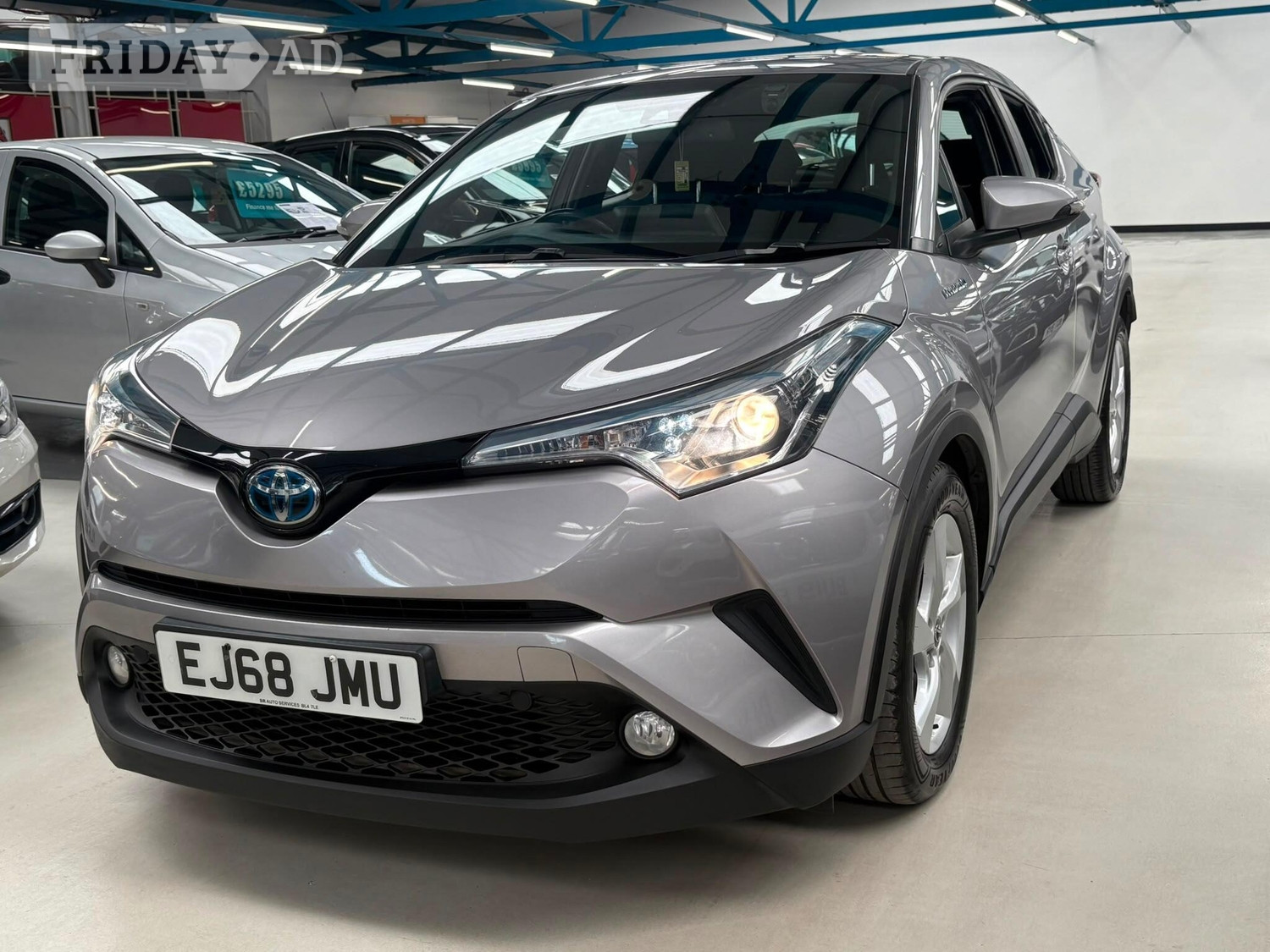[ berth ]Toyota C-HR