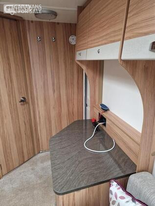 [ berth ]Bailey Pursuit 400-2