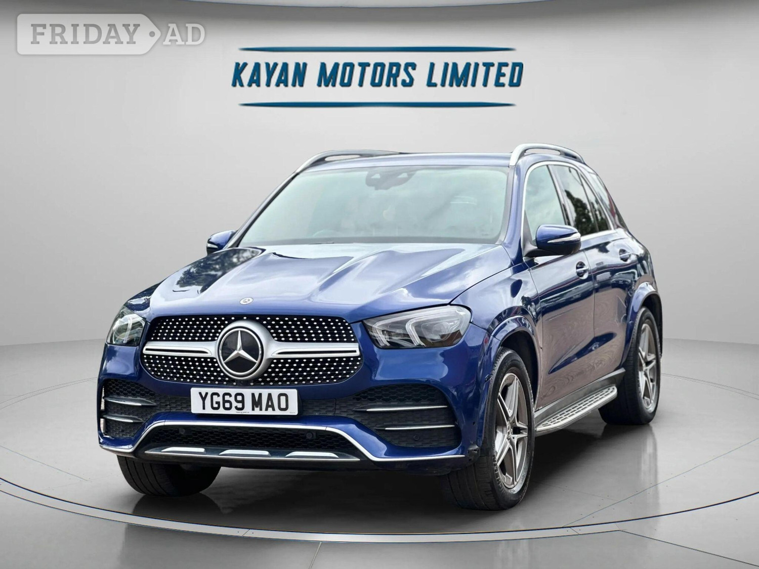 [ berth ]Mercedes-Benz GLE