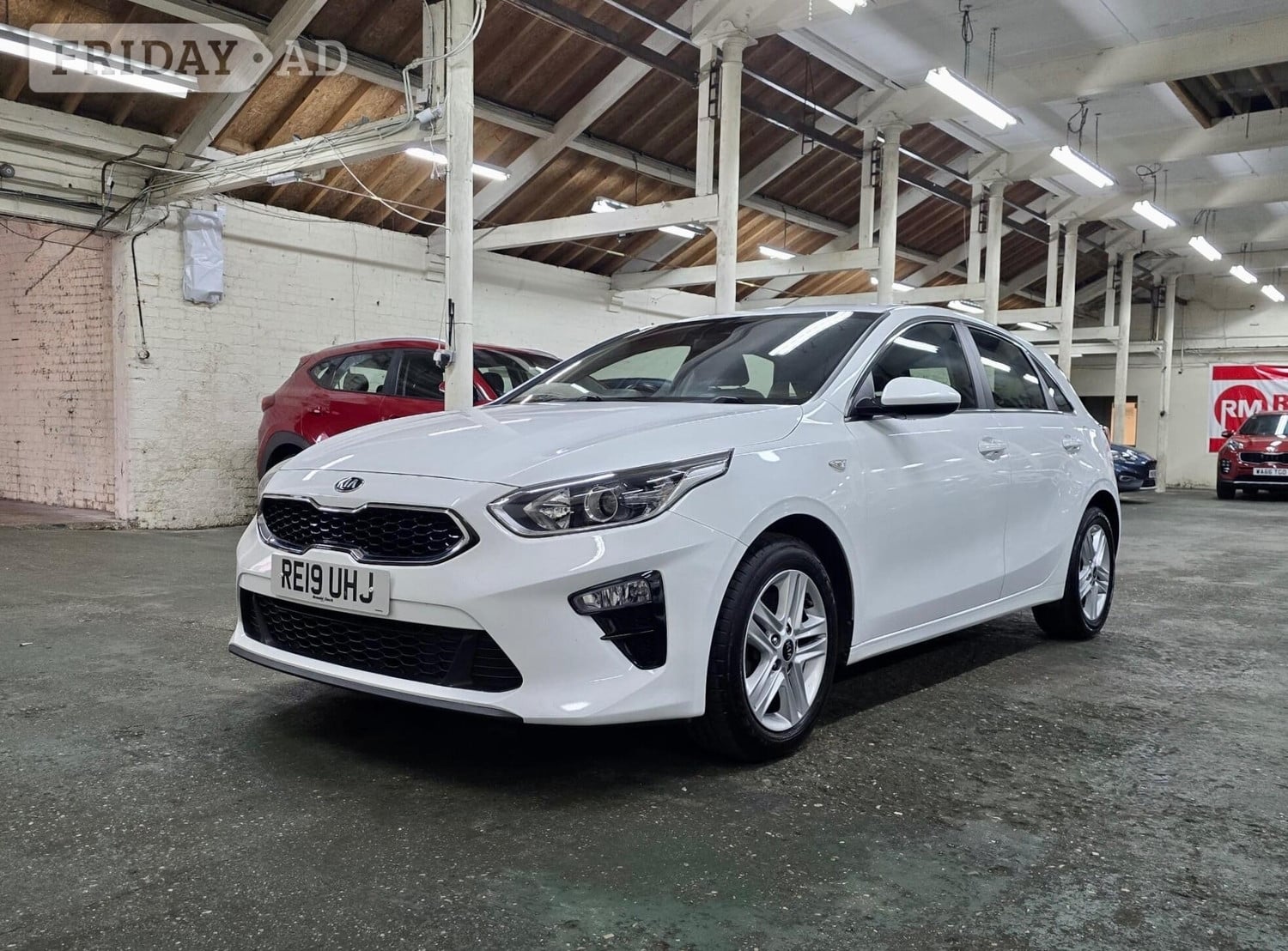 Kia Ceed 2019 - Cars in Rushden