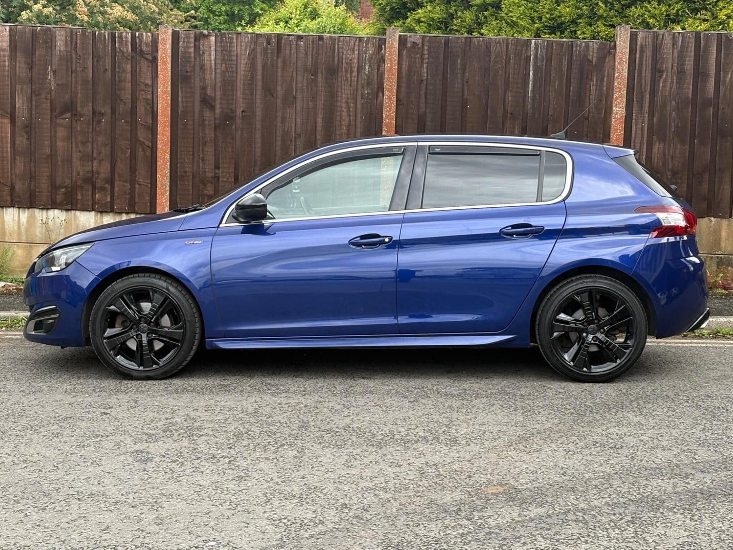 Peugeot 308 2015 - Cars