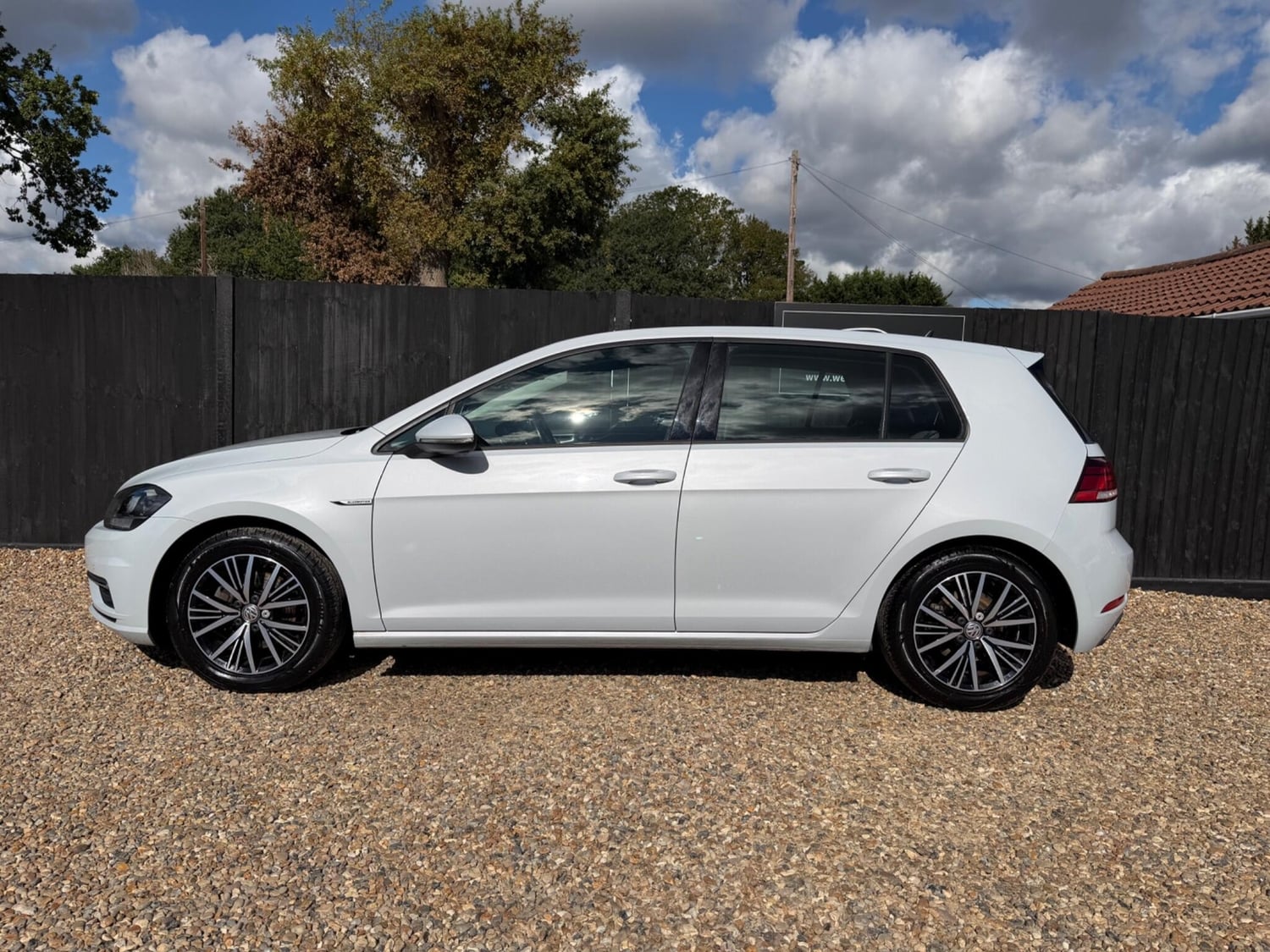 [ berth ]Volkswagen Golf