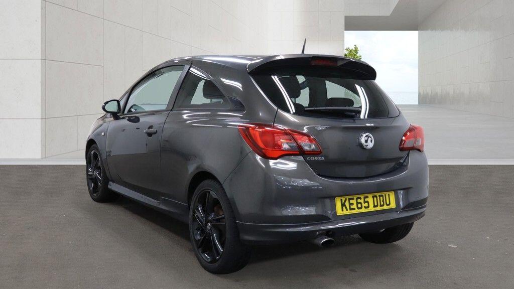 [ berth ]Vauxhall Corsa