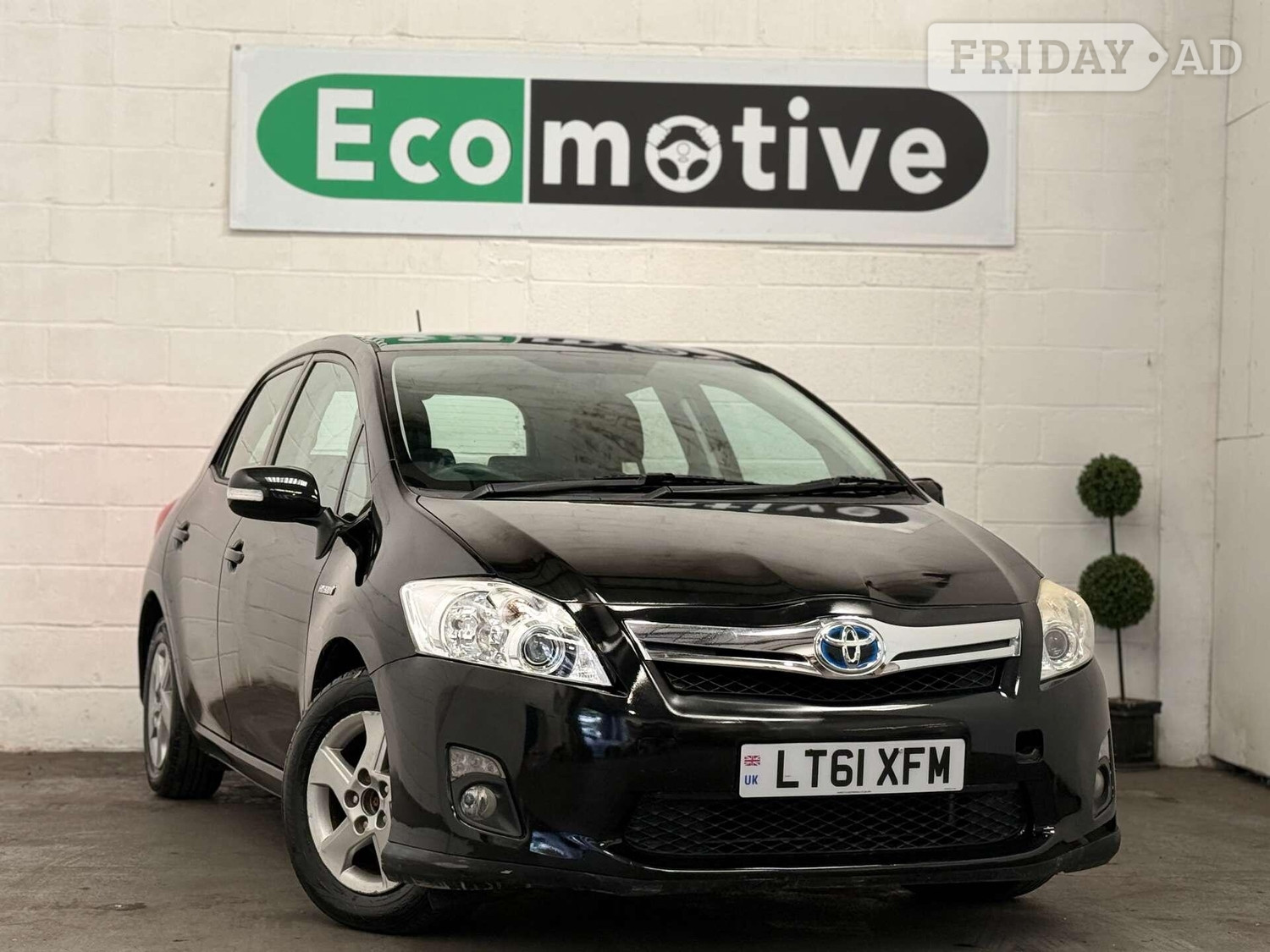 Toyota Auris 2011 in Uxbridge
