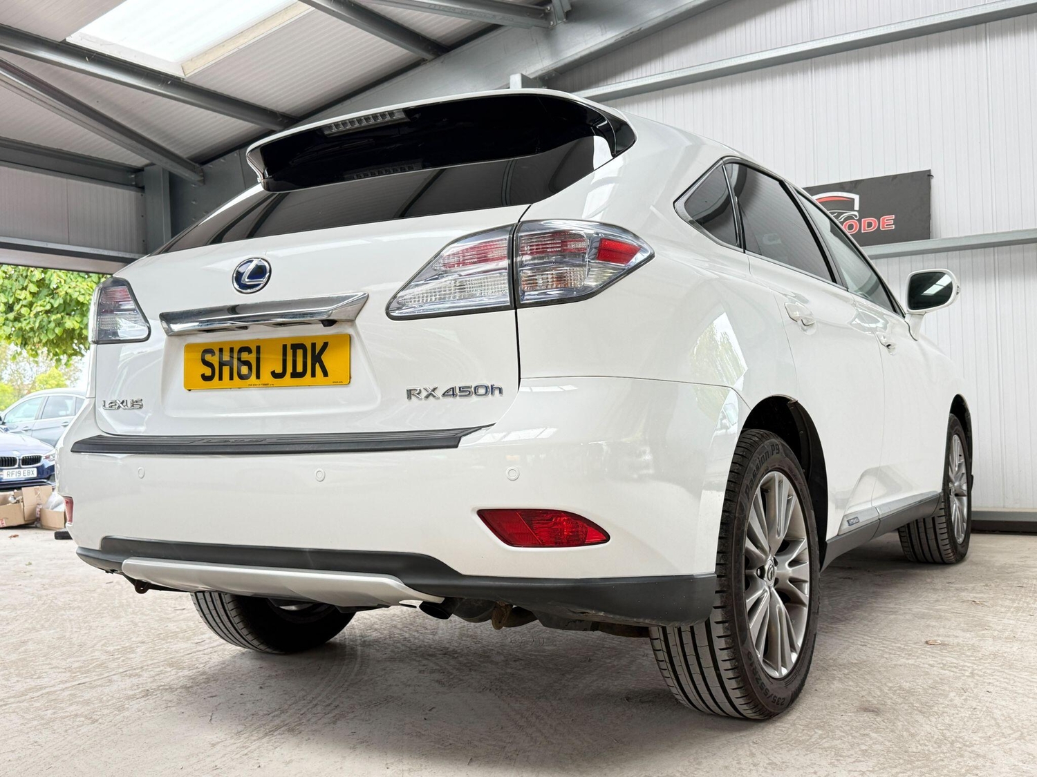 Lexus RX 2011 - Cars in Hillingdon