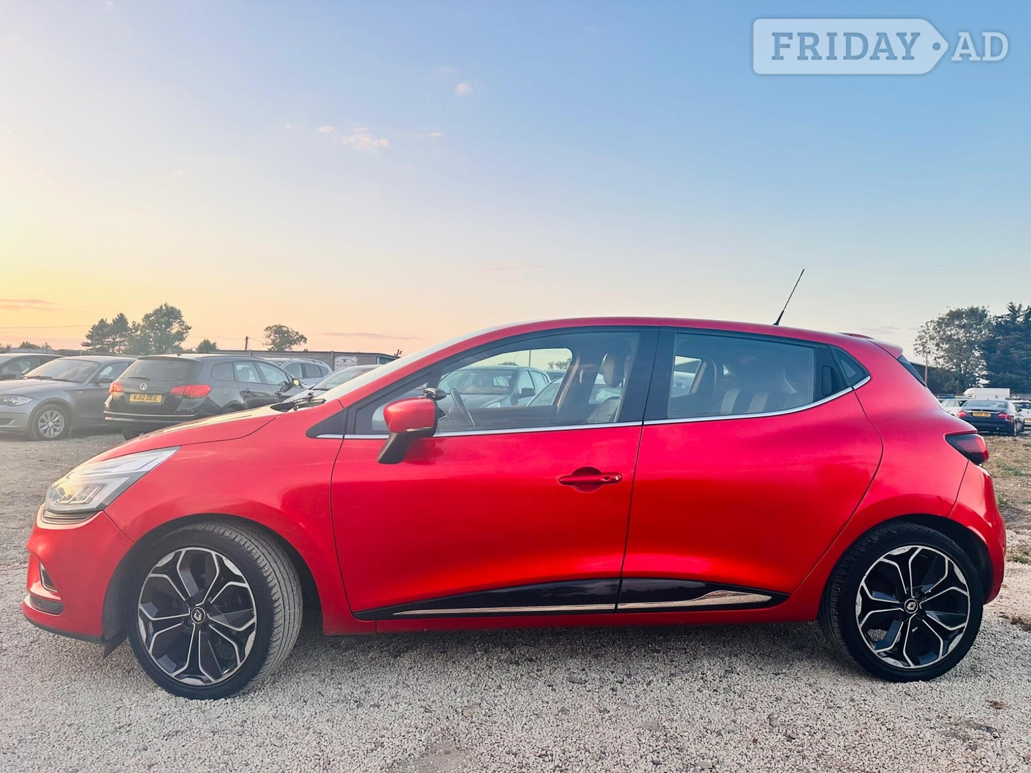 Renault Clio 2018 - Cars