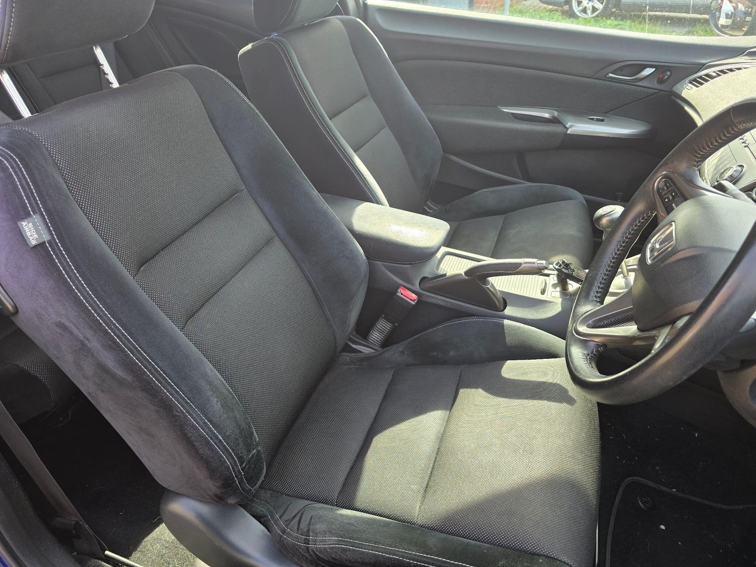 Honda Civic 2011 - Cars
