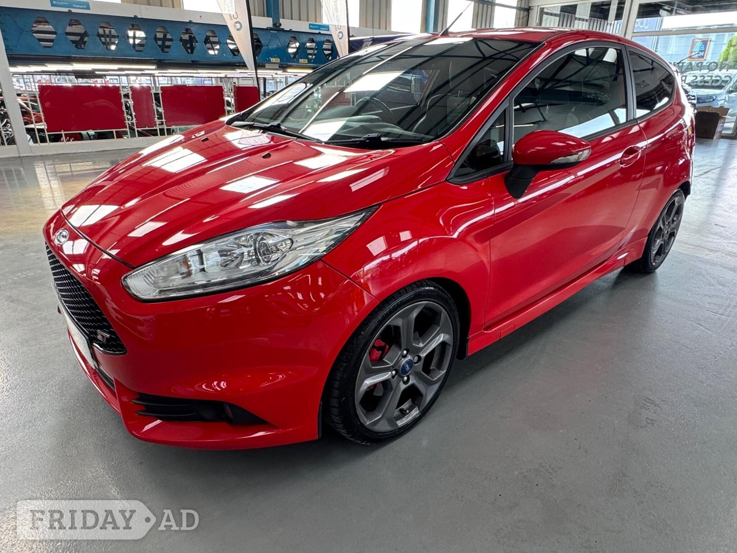[ berth ]Ford Fiesta