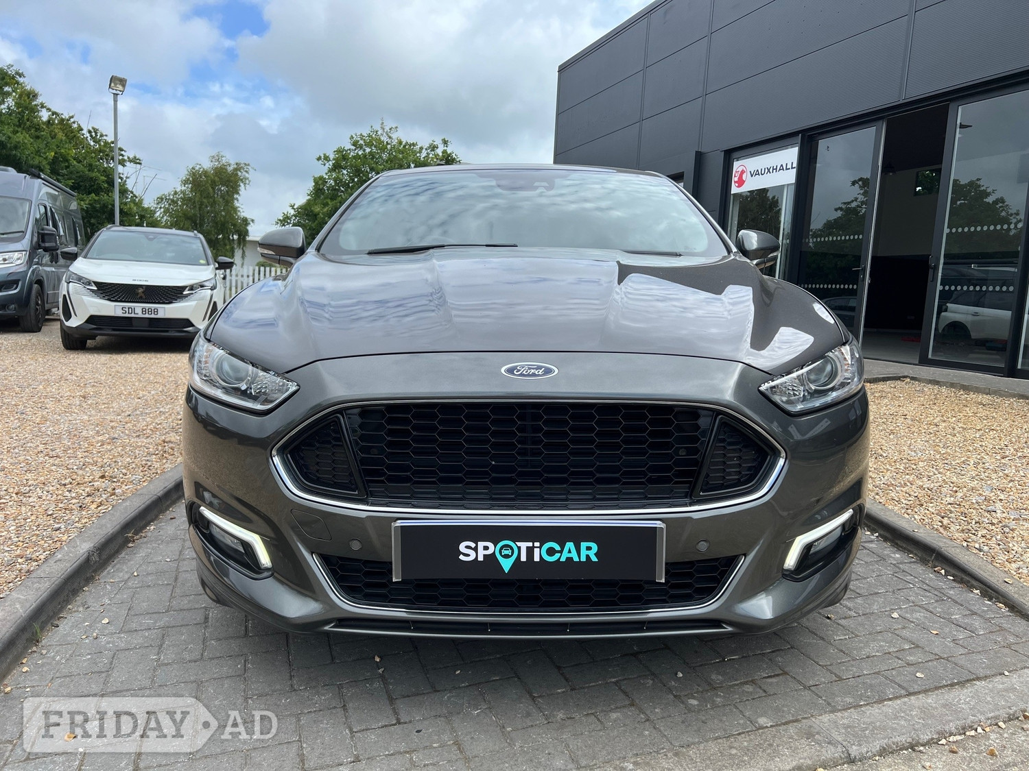 Ford Mondeo Ryde