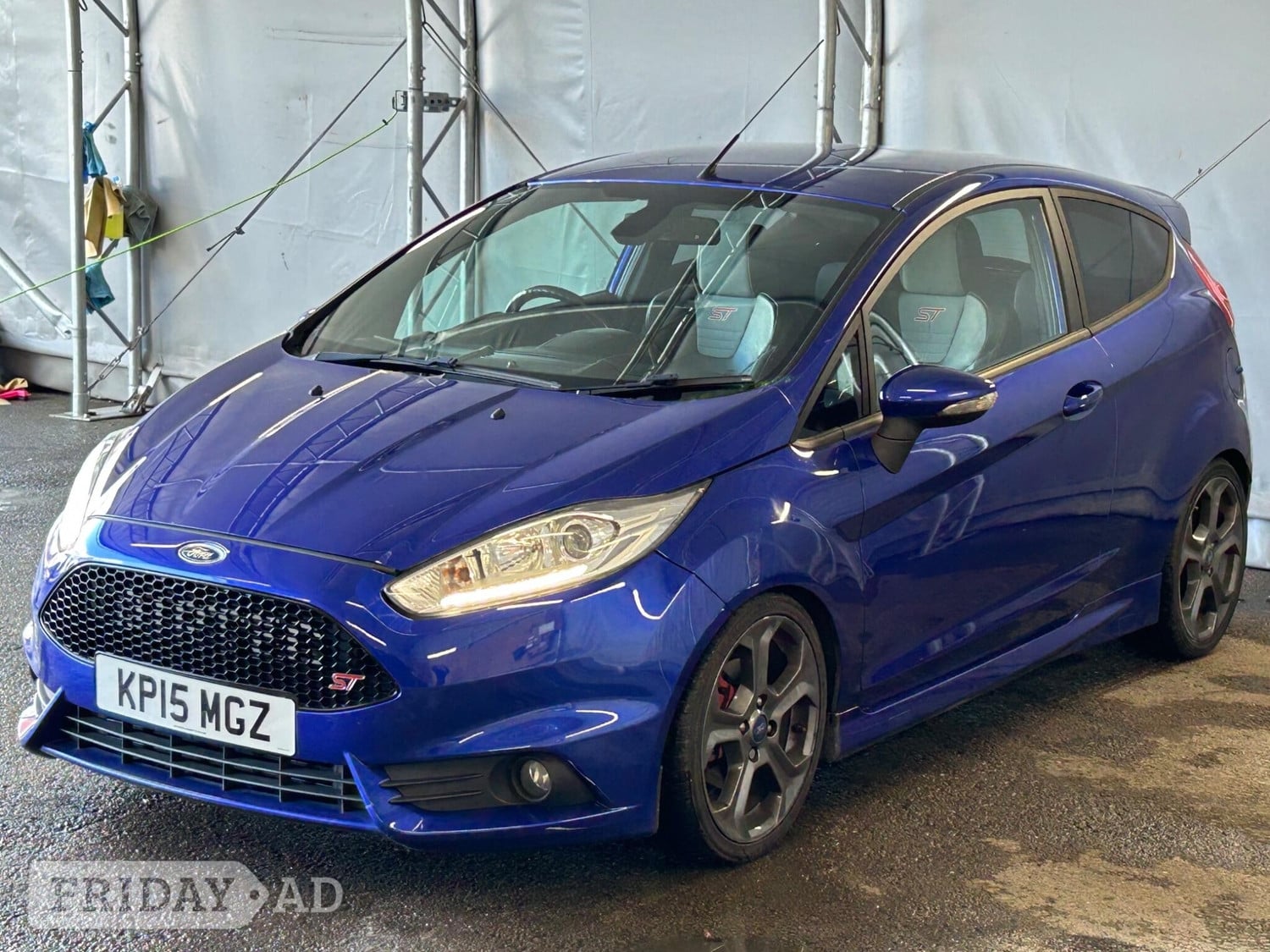 [ berth ]Ford Fiesta