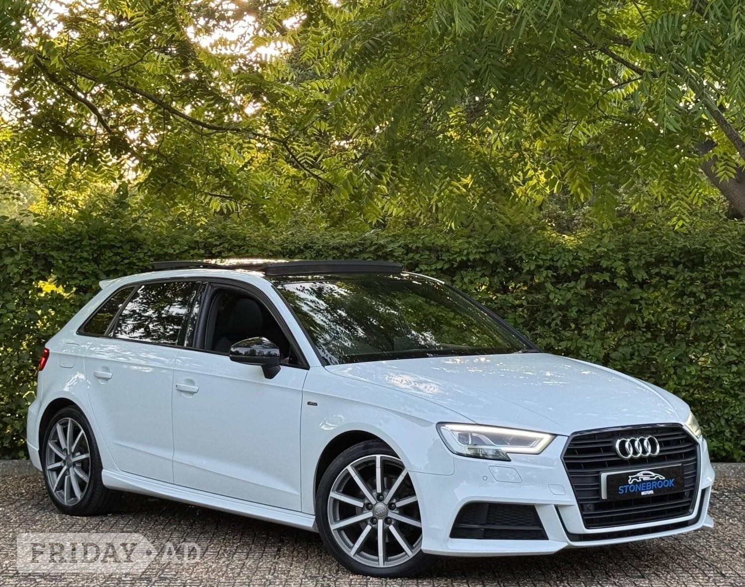 Audi A3 2018 in Hillingdon