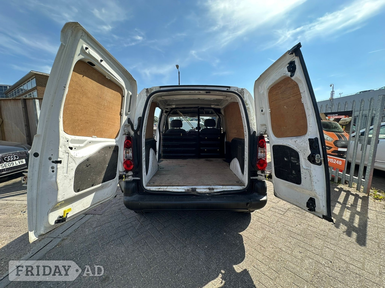 Peugeot Partner 2012 - Vans & Commercial Vehicles
