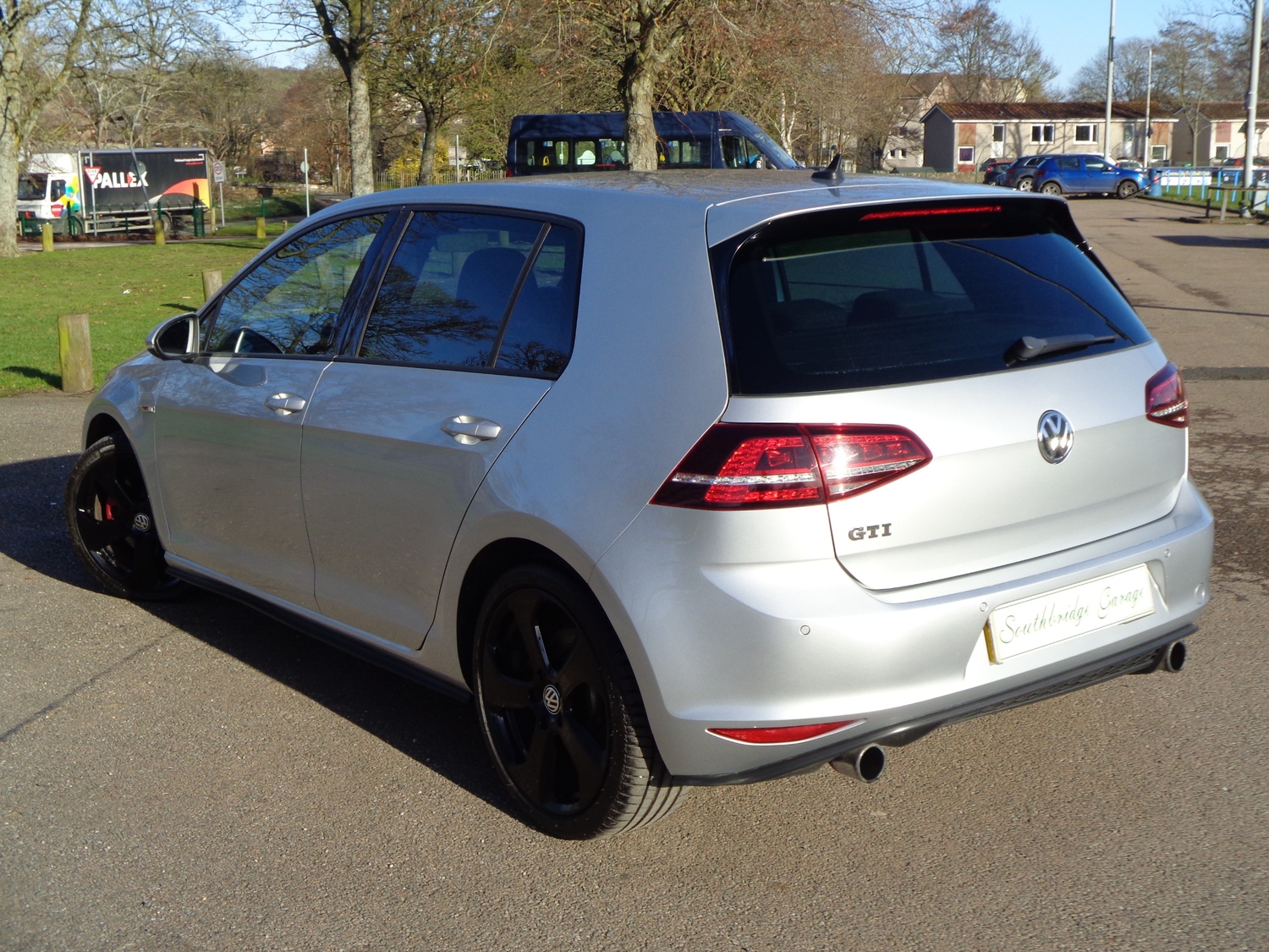 Volkswagen Golf 2016 - Cars in Cupar