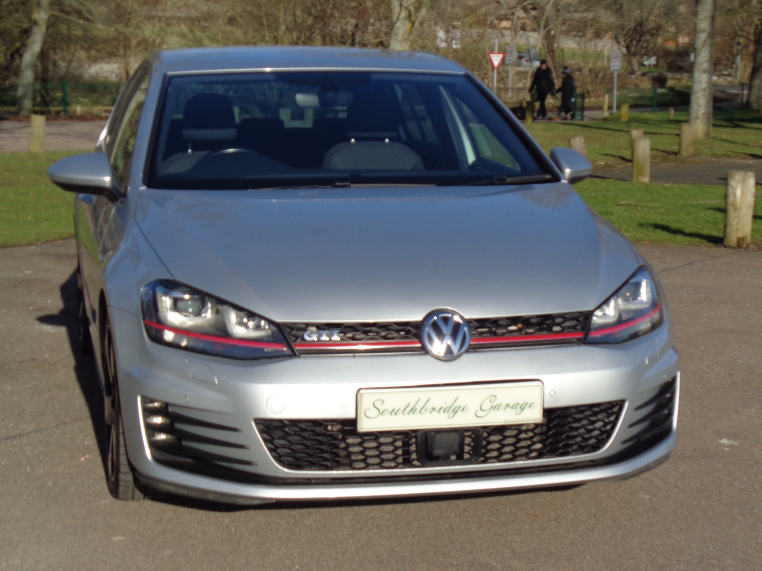 Volkswagen Golf 2016 - Cars