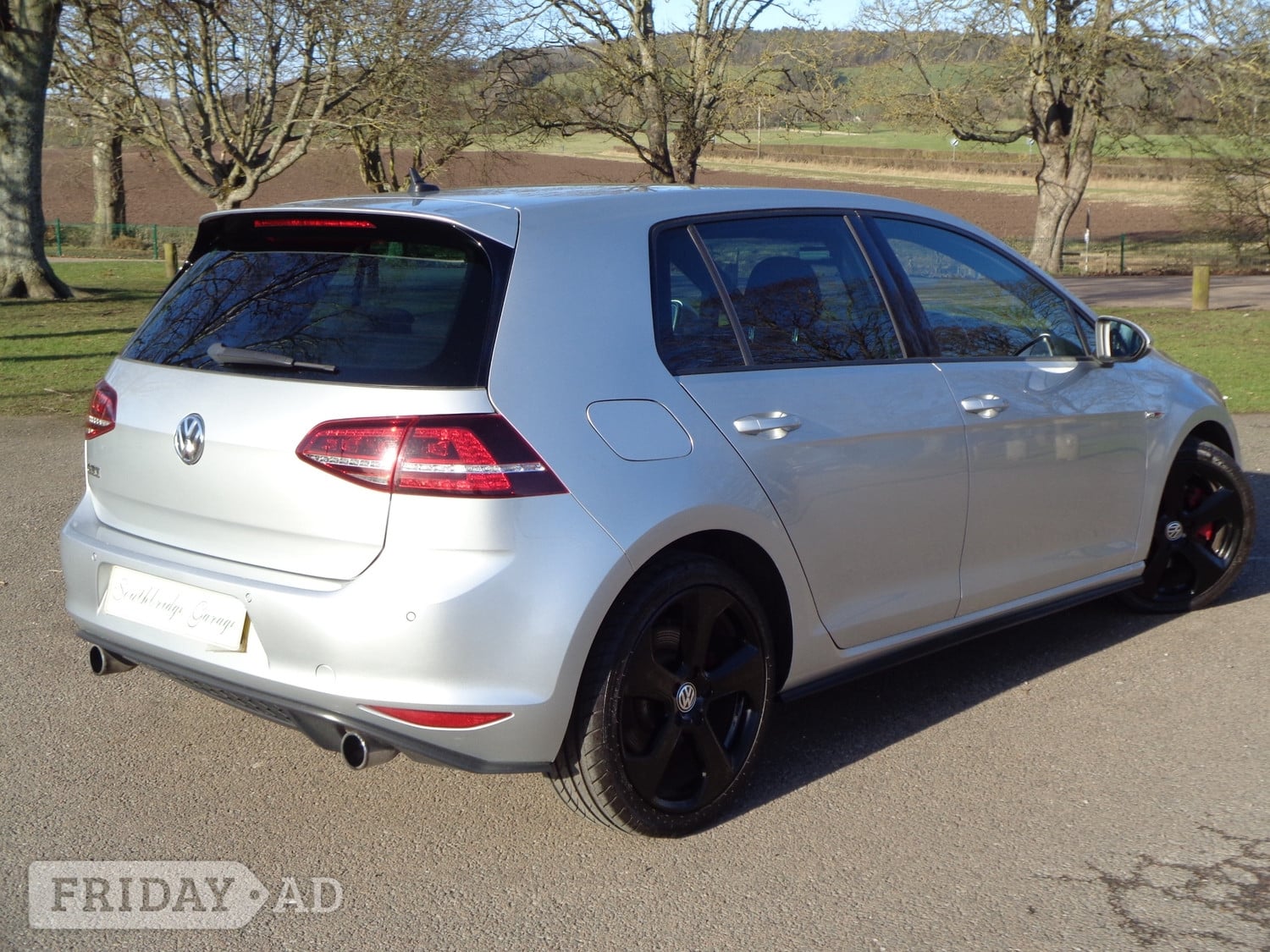 [ berth ]Volkswagen Golf