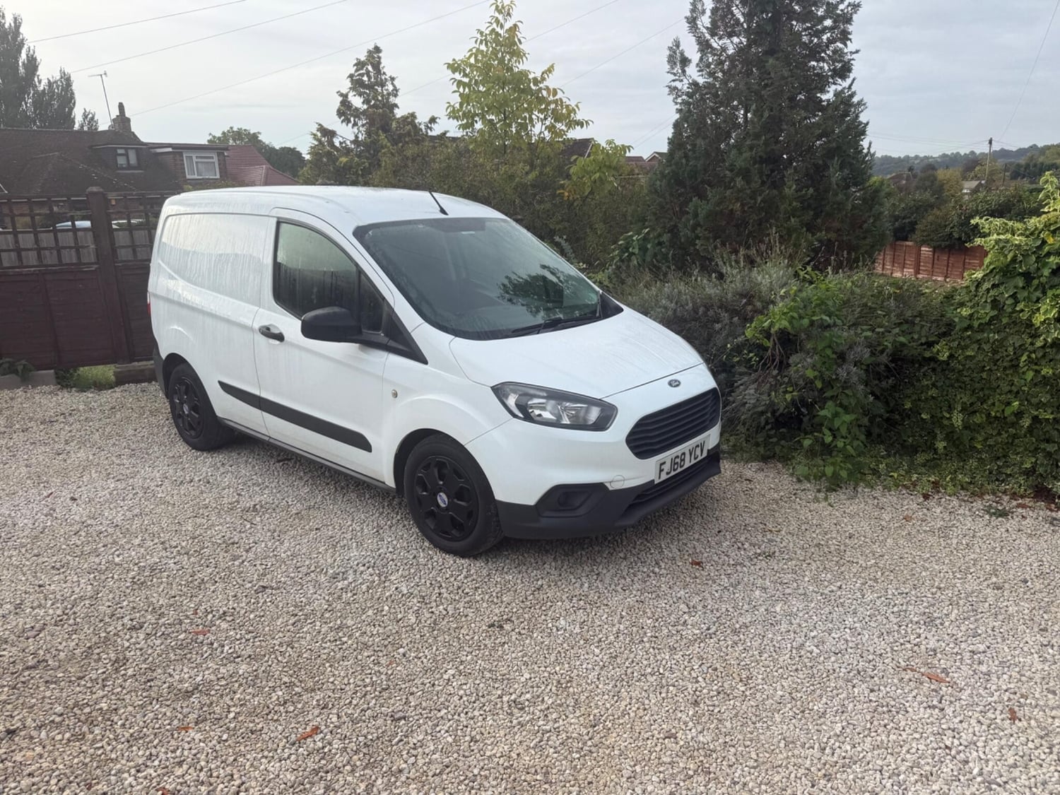 Ford Transit Courier 2018 - Vans & Commercial Vehicles