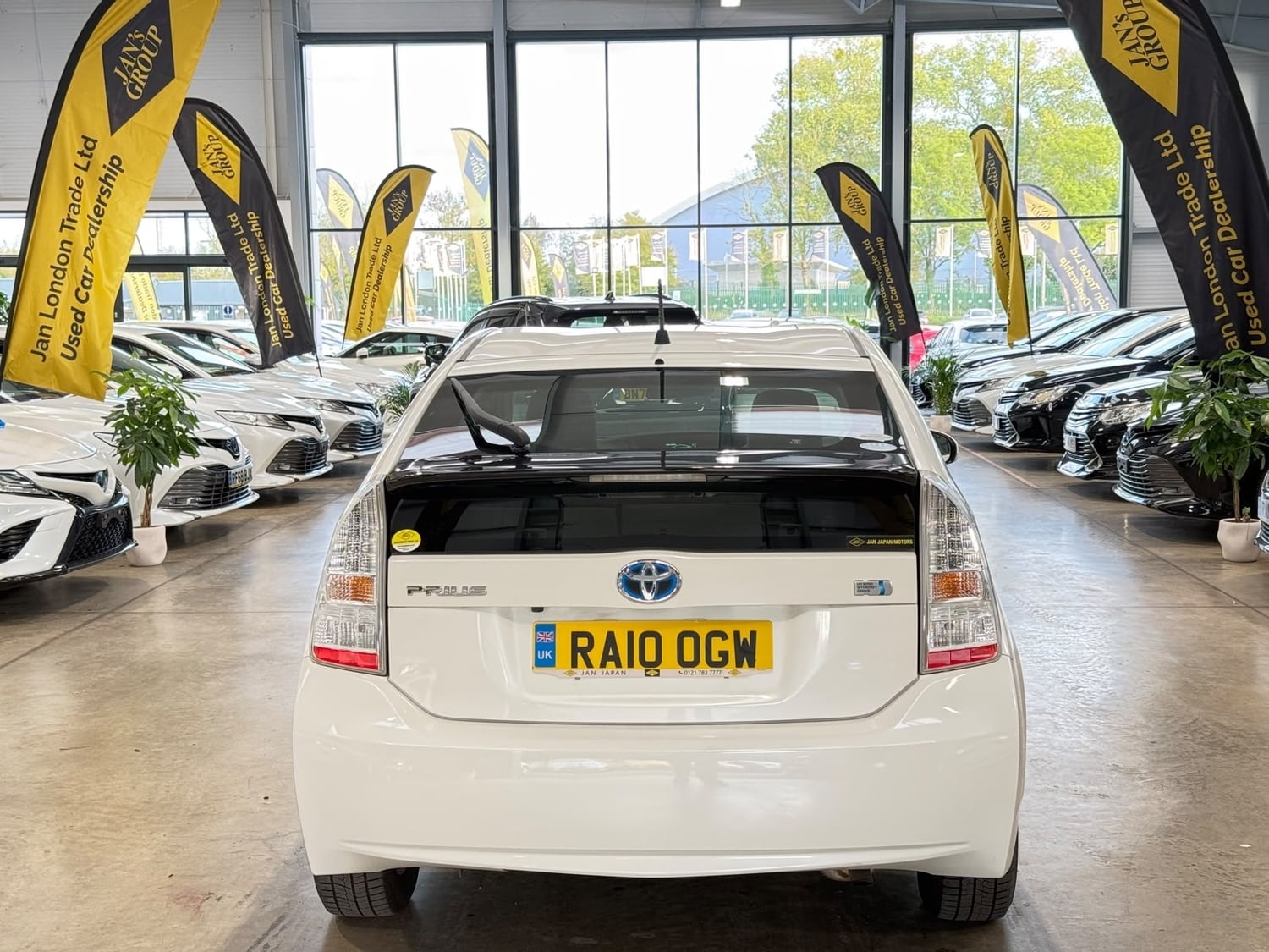 Toyota Prius 2010 - Cars in Reading