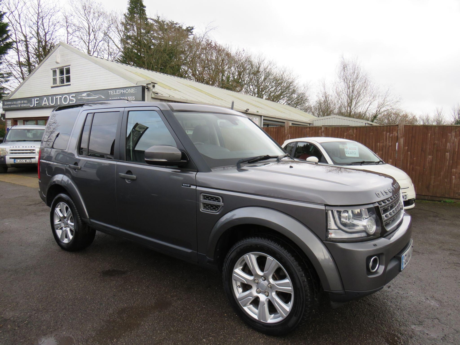 Land Rover Discovery 4 2014 - Cars in Wadhurst