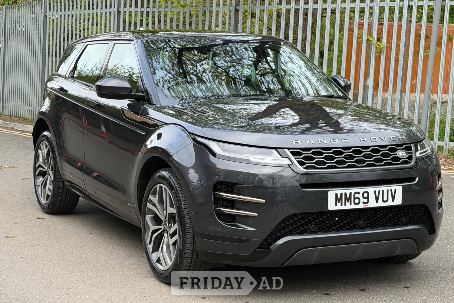 Land Rover Range Rover Evoque 2020 in Barking