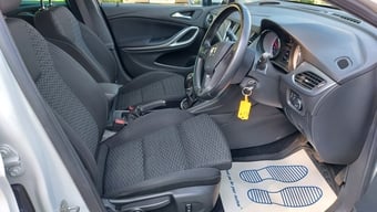 Vauxhall Astra 2019