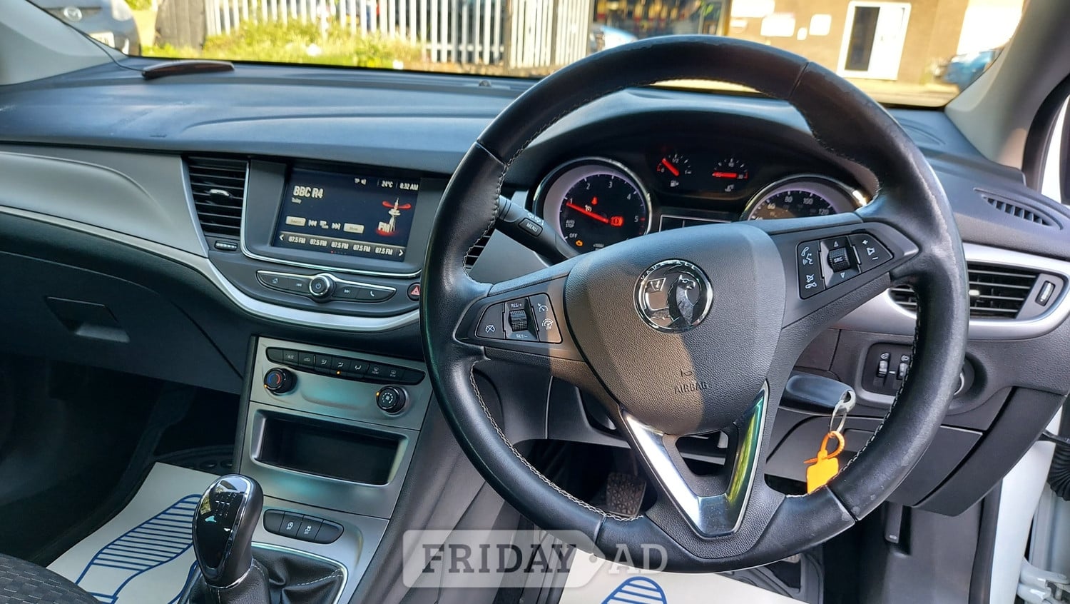 Vauxhall Astra 2019 - Cars in Leicester