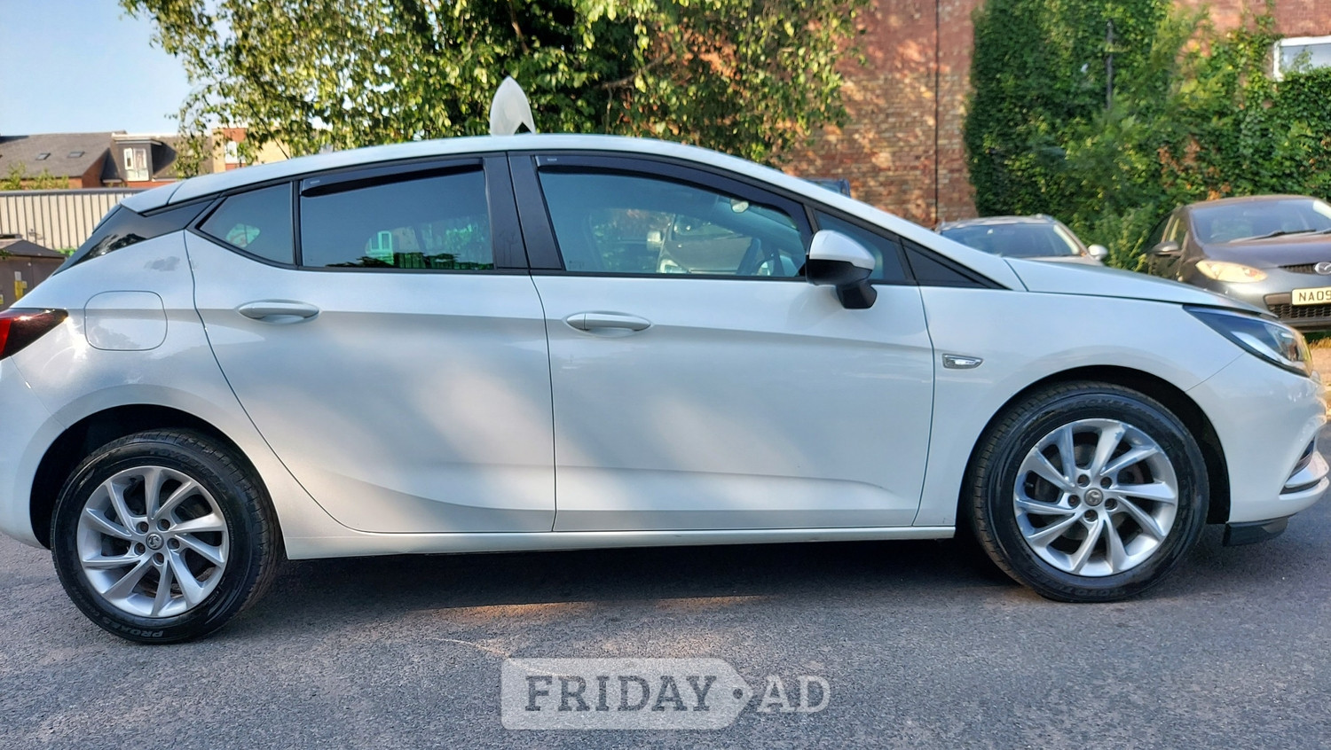 Vauxhall Astra 2019 - Cars