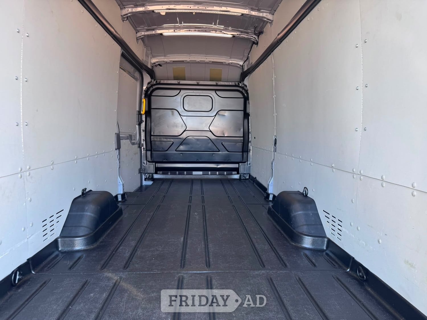 Ford Transit 2025 - Vans & Commercial Vehicles