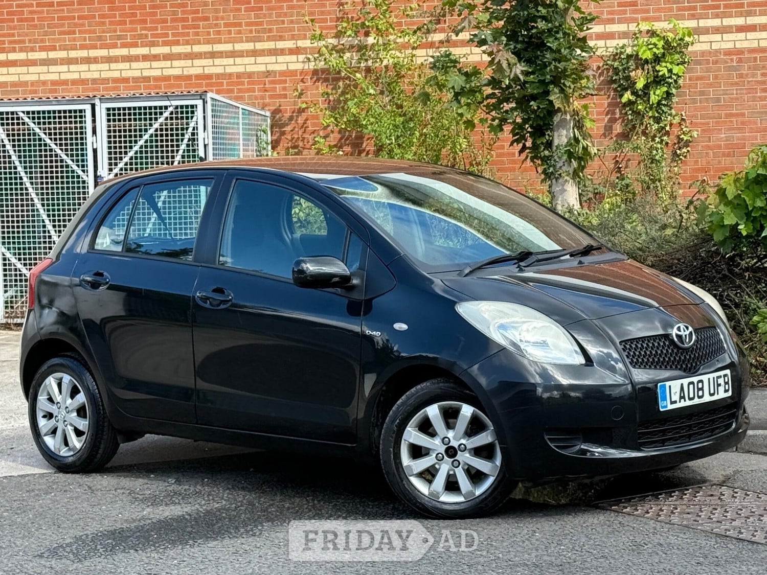 Toyota Yaris 2008 in Stockport
