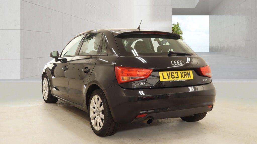 [ berth ]Audi A1