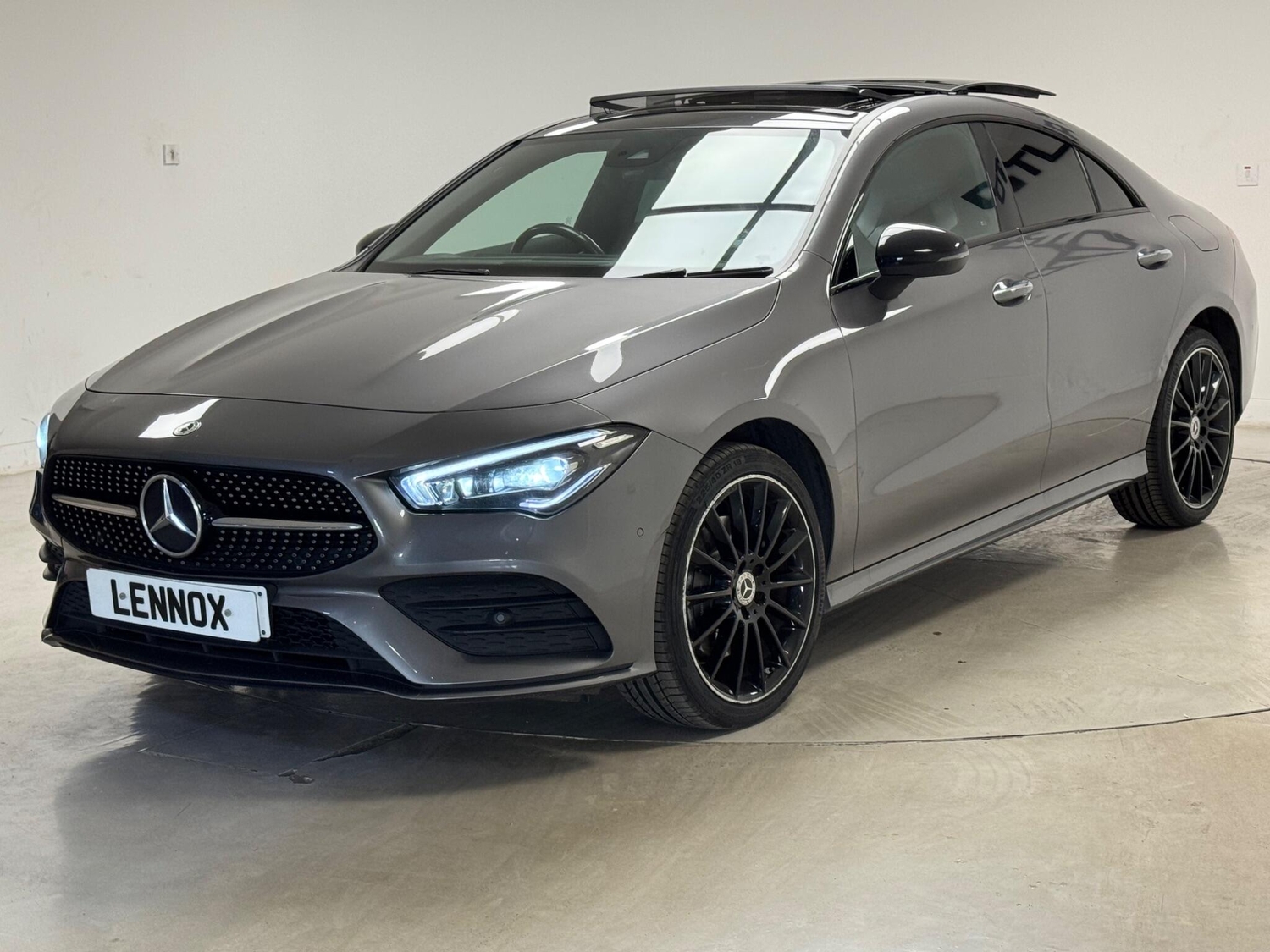 [ berth ]Mercedes-Benz CLA Class