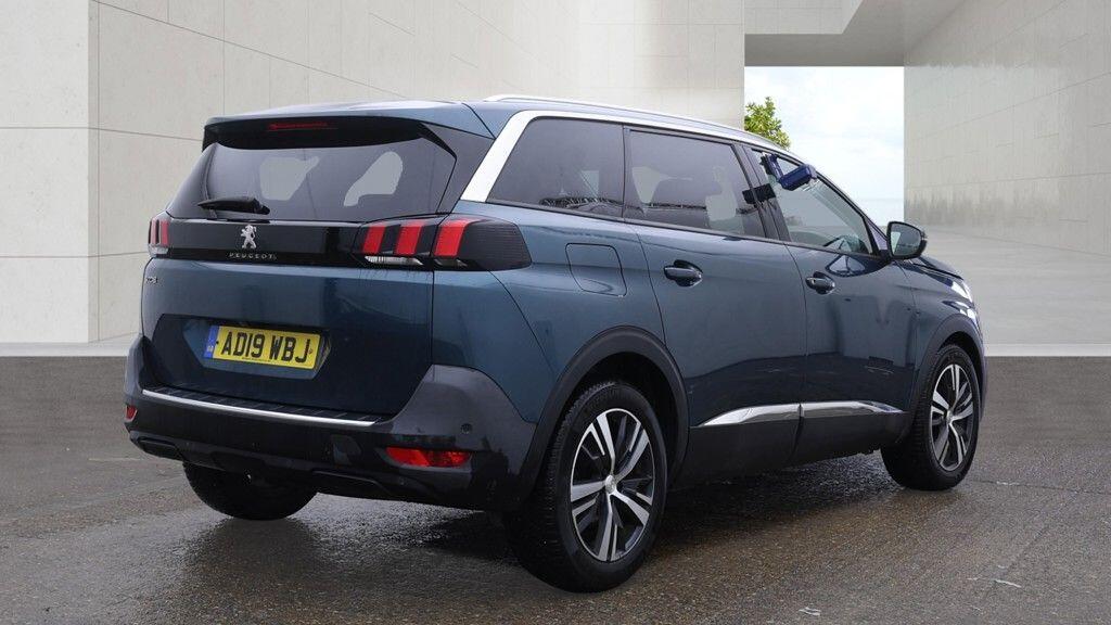 Peugeot 5008 2019 - Cars in Knebworth