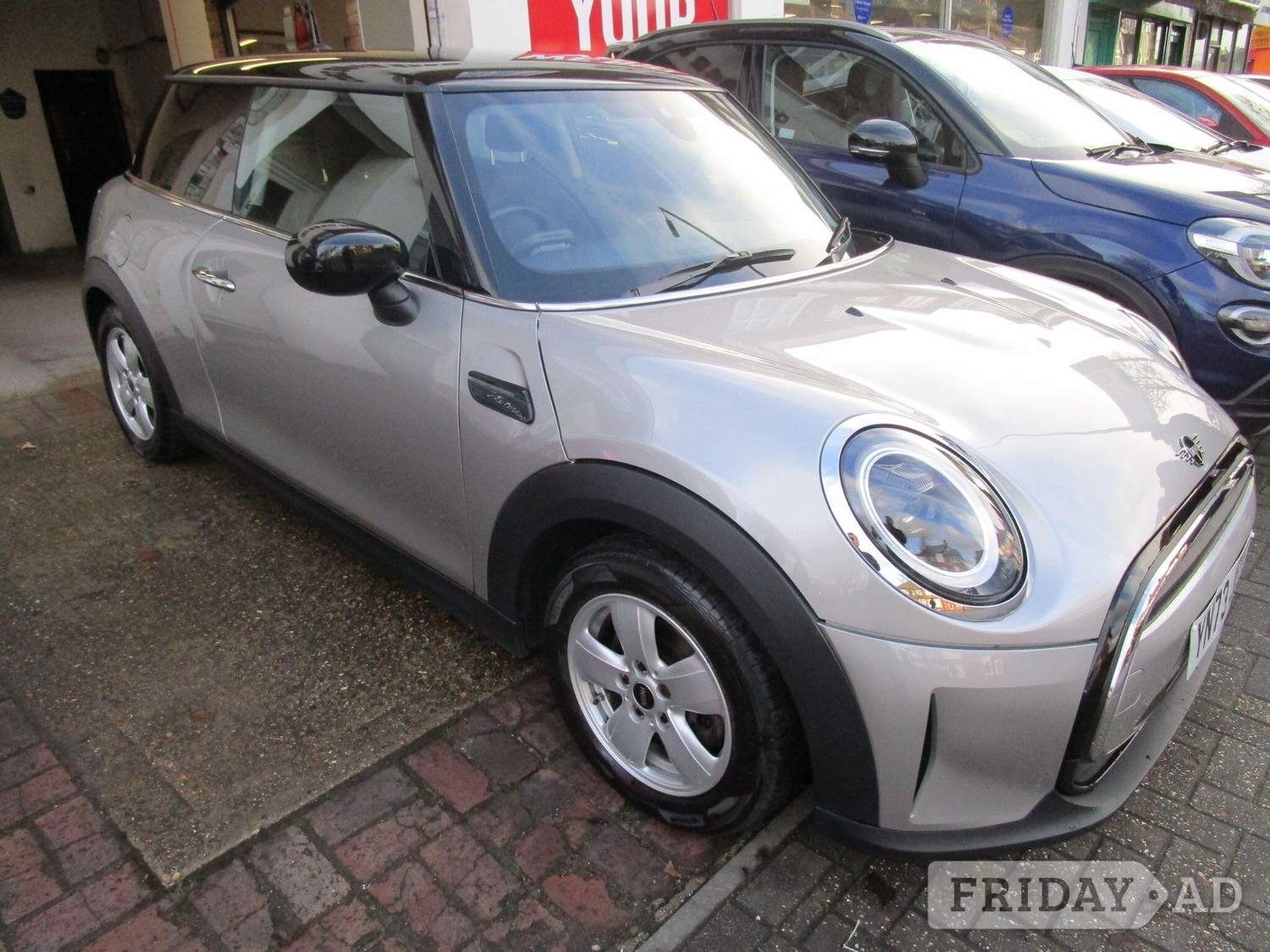[ berth ]Mini Hatch