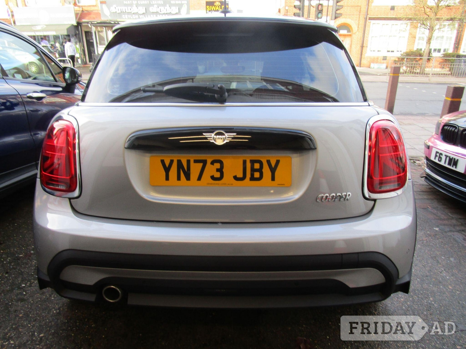 Mini Hatch 2023 - Cars