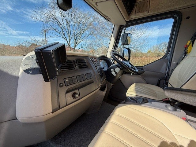 PRB  DAF Horsebox - Trailers & Horseboxes