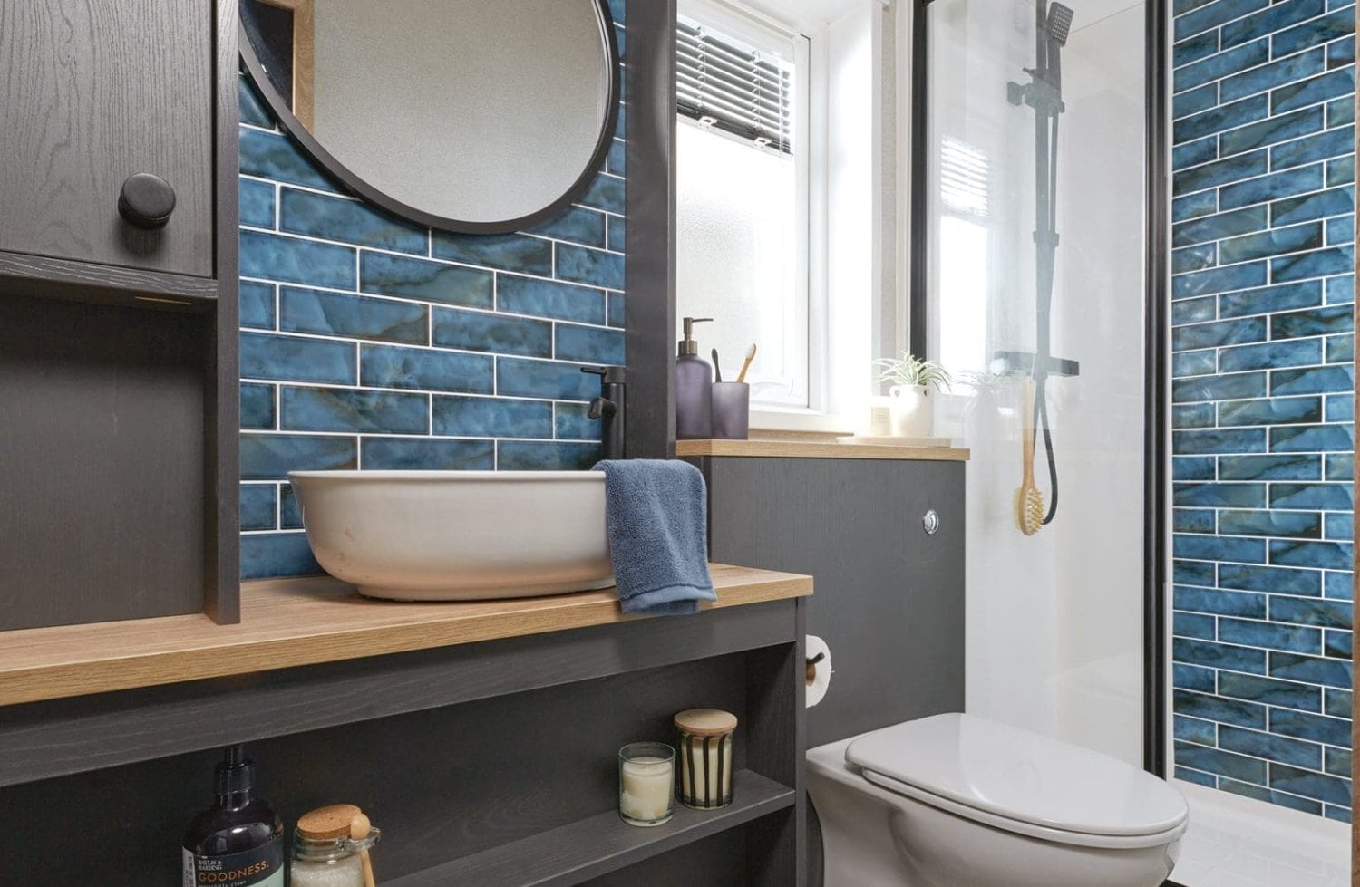 Northampton Premium 2-Bed ABI Balmoral at Overstone Lakes