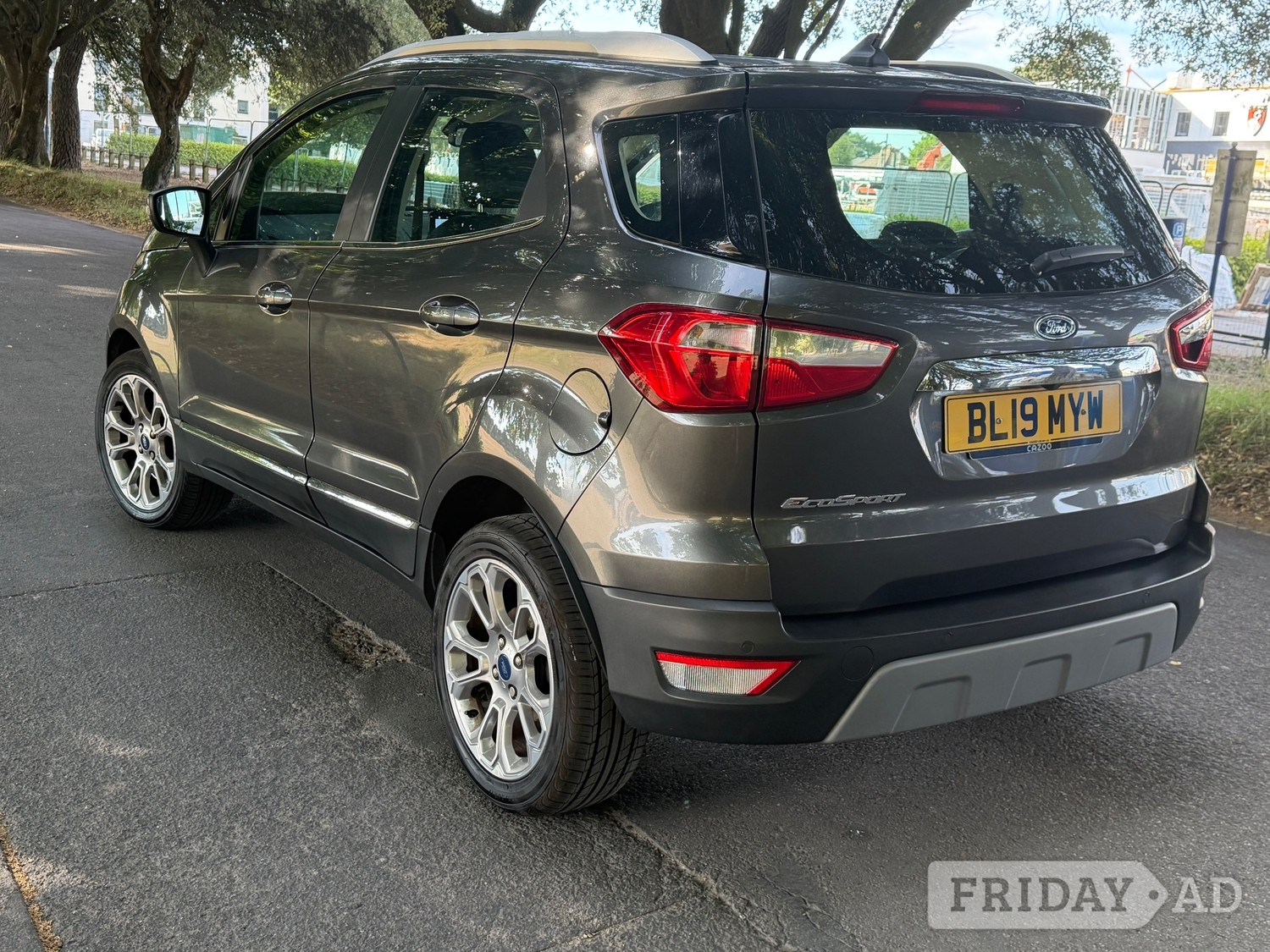 [ berth ]Ford Ecosport