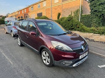 Renault Scenic XMOD 2015