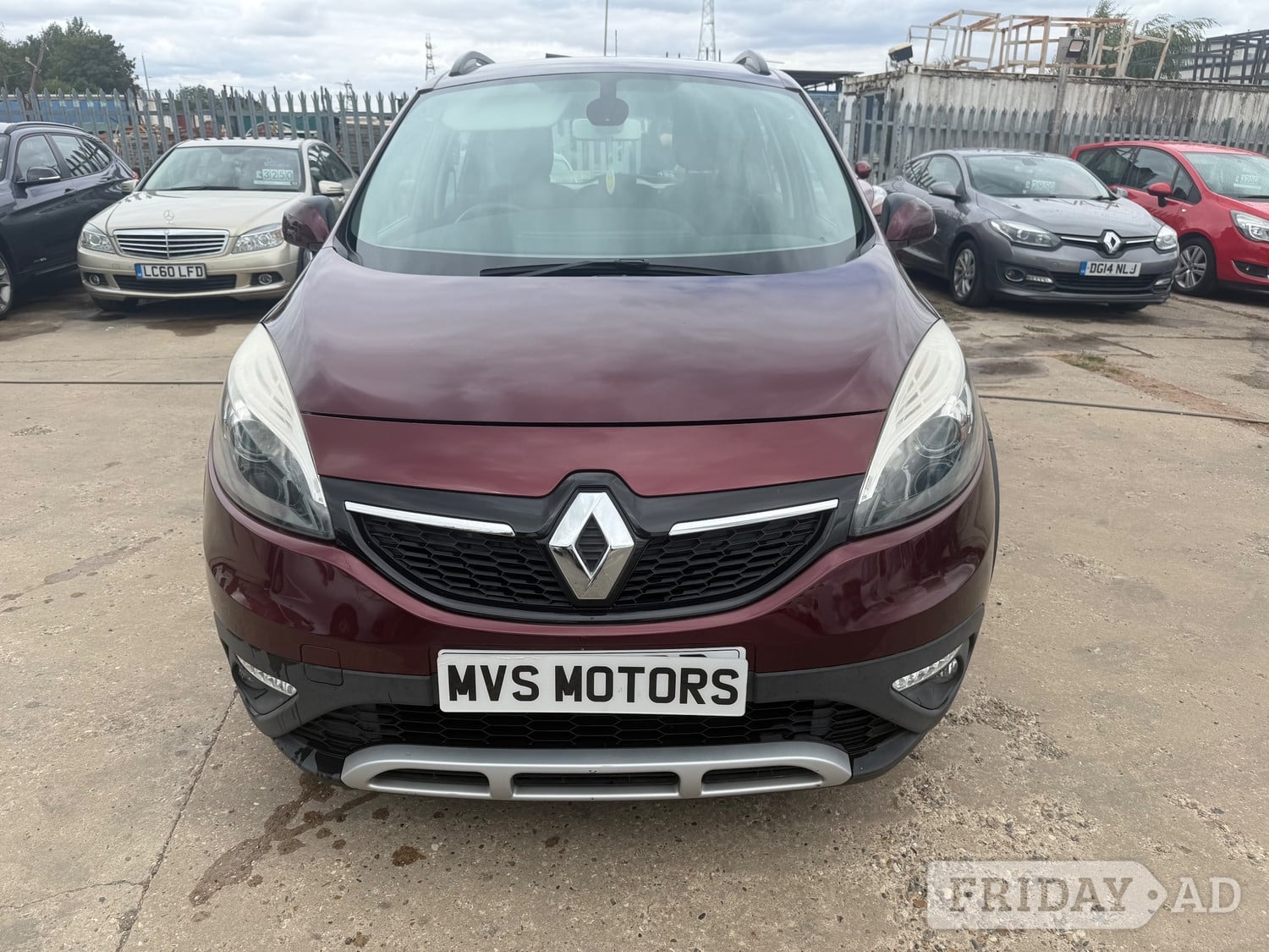 [ berth ]Renault Scenic XMOD