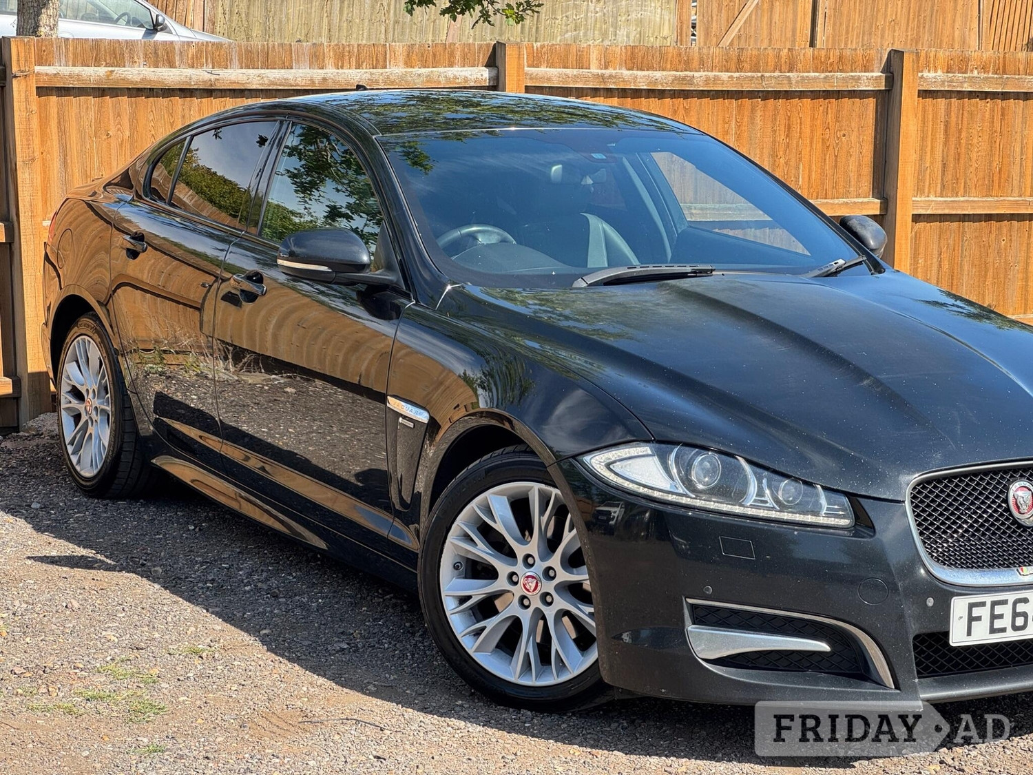 Jaguar XF 2014 - Cars