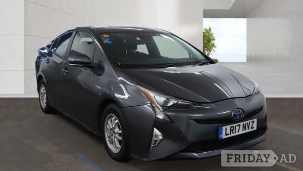 Toyota Prius 2017 in Hillingdon