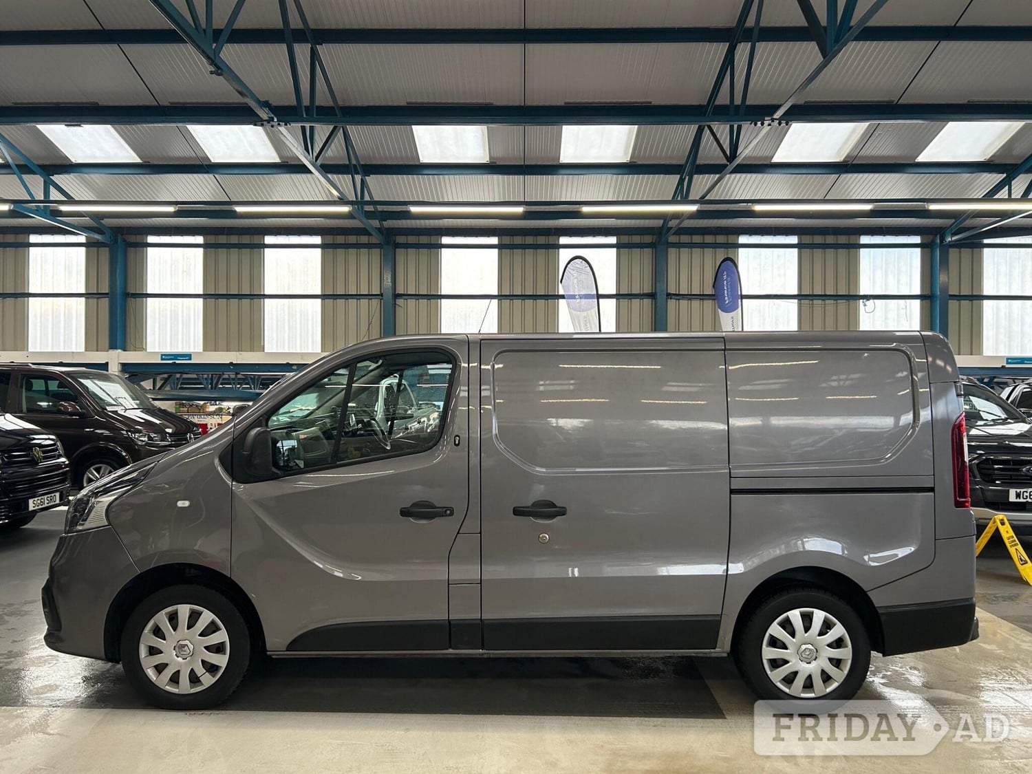 Renault Trafic 2018 - Vans & Commercial Vehicles