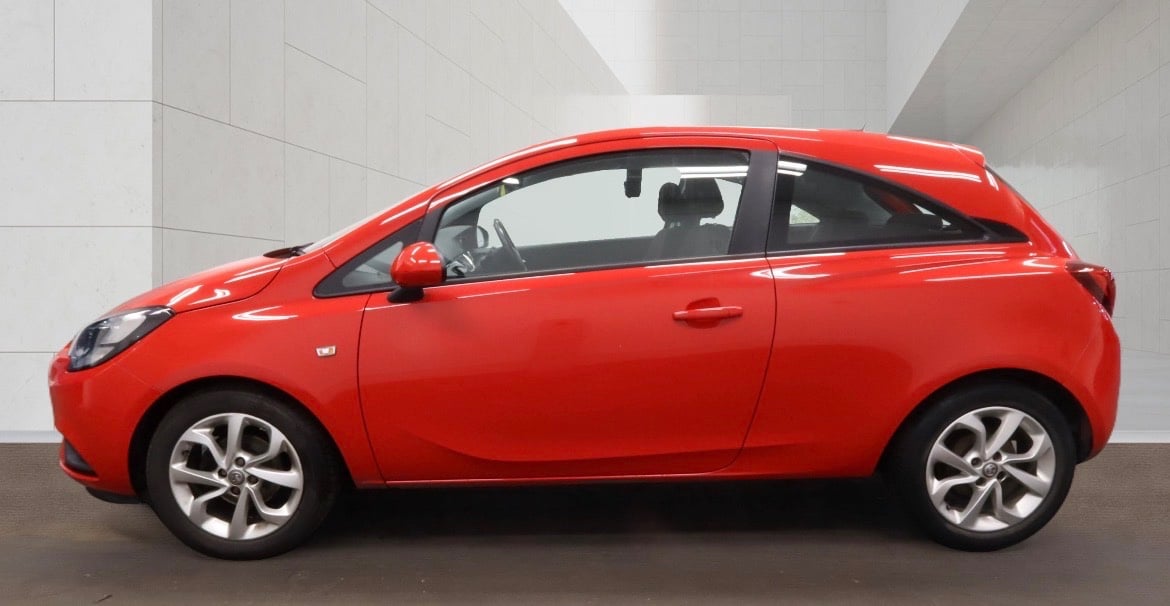 [ berth ]Vauxhall Corsa