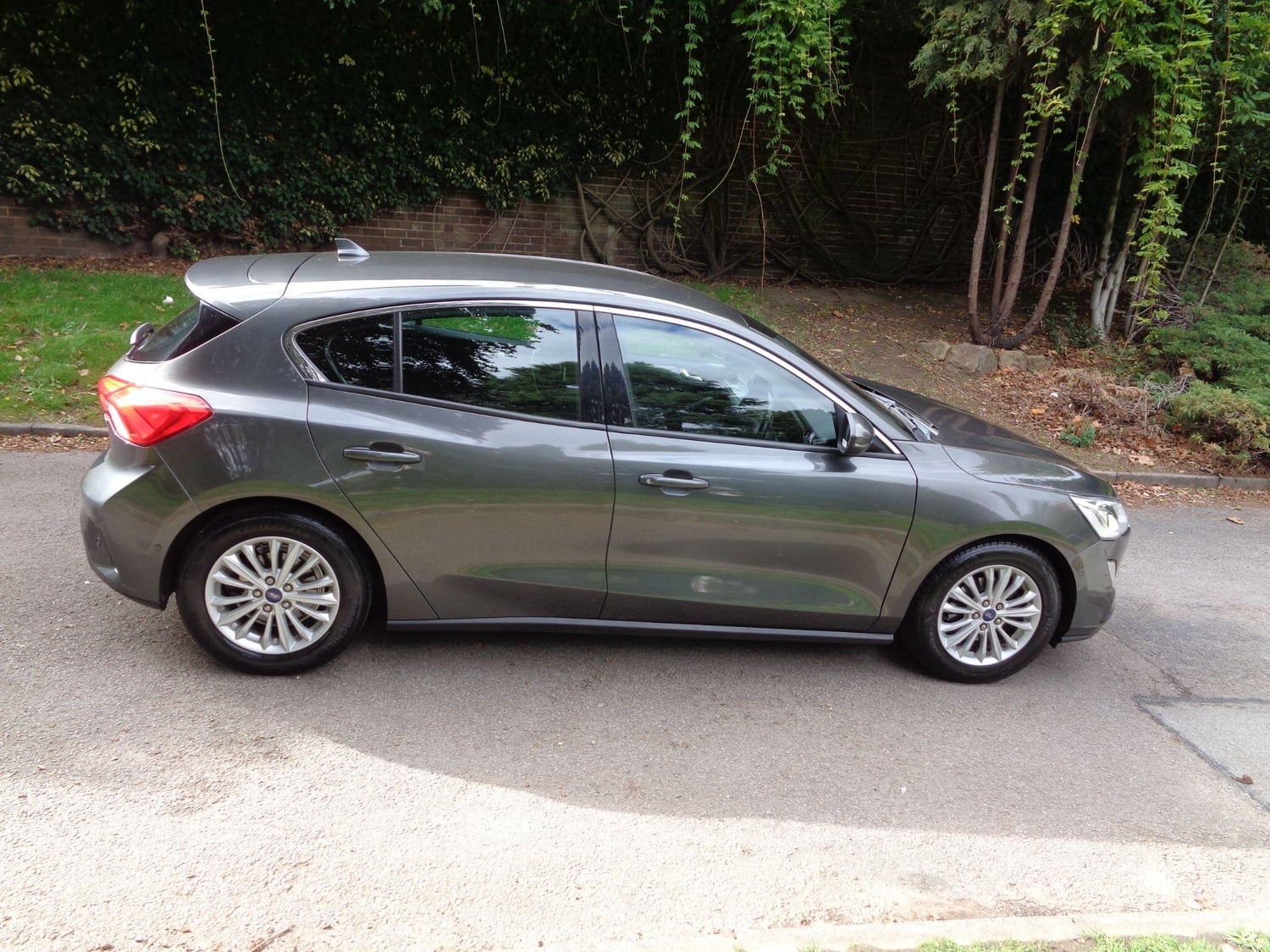 [ berth ]Ford Focus