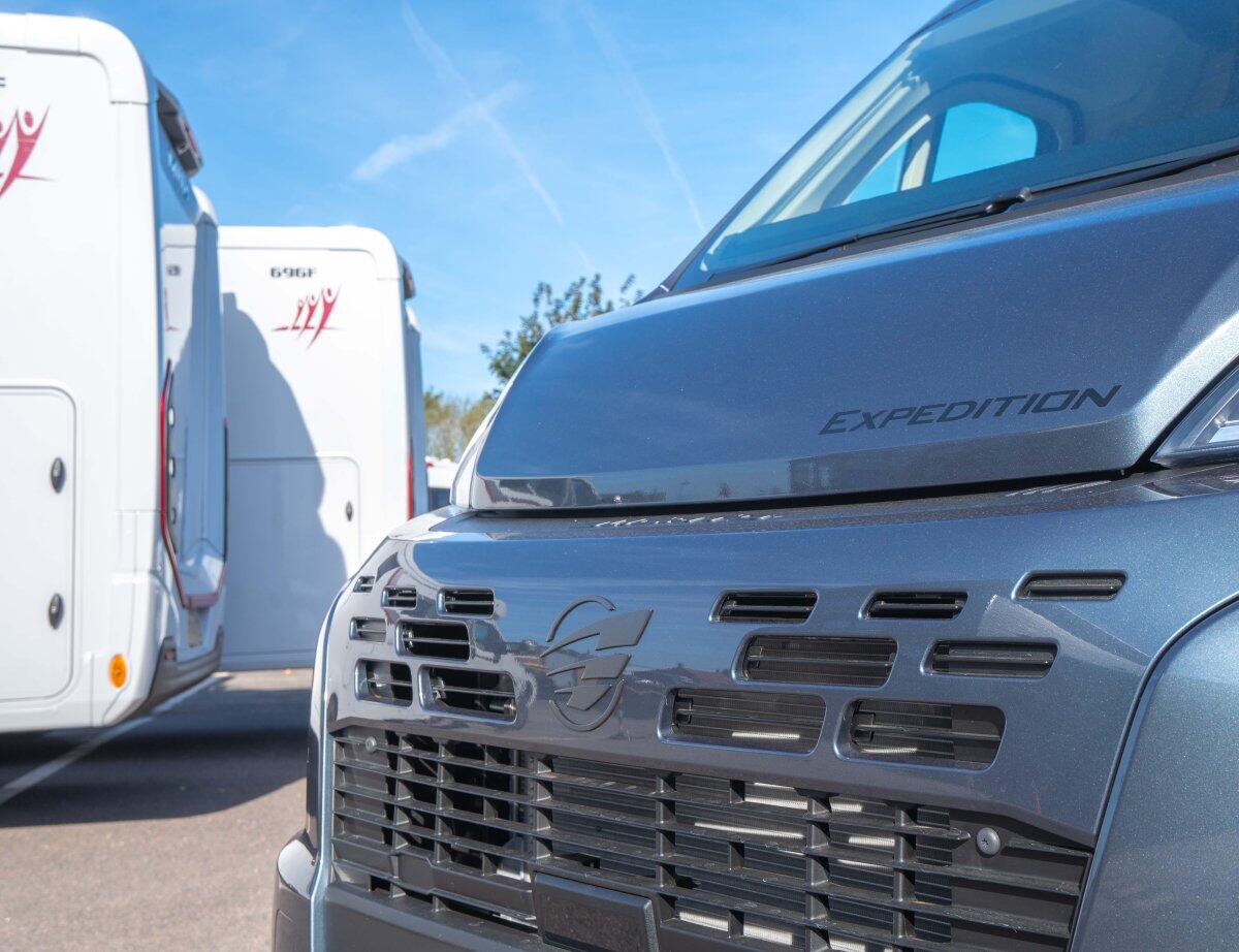 Auto-Trail Expedition 68  for sale - Motorhomes & Caravans