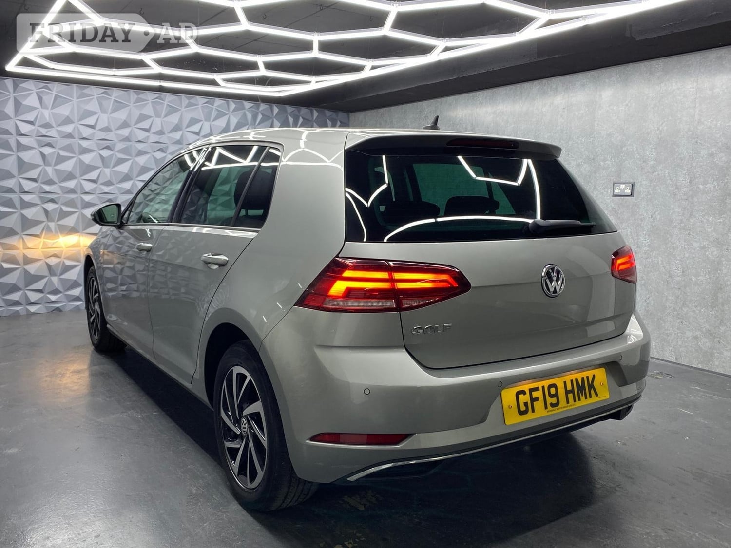 Volkswagen Golf 2019 - Cars in Halifax