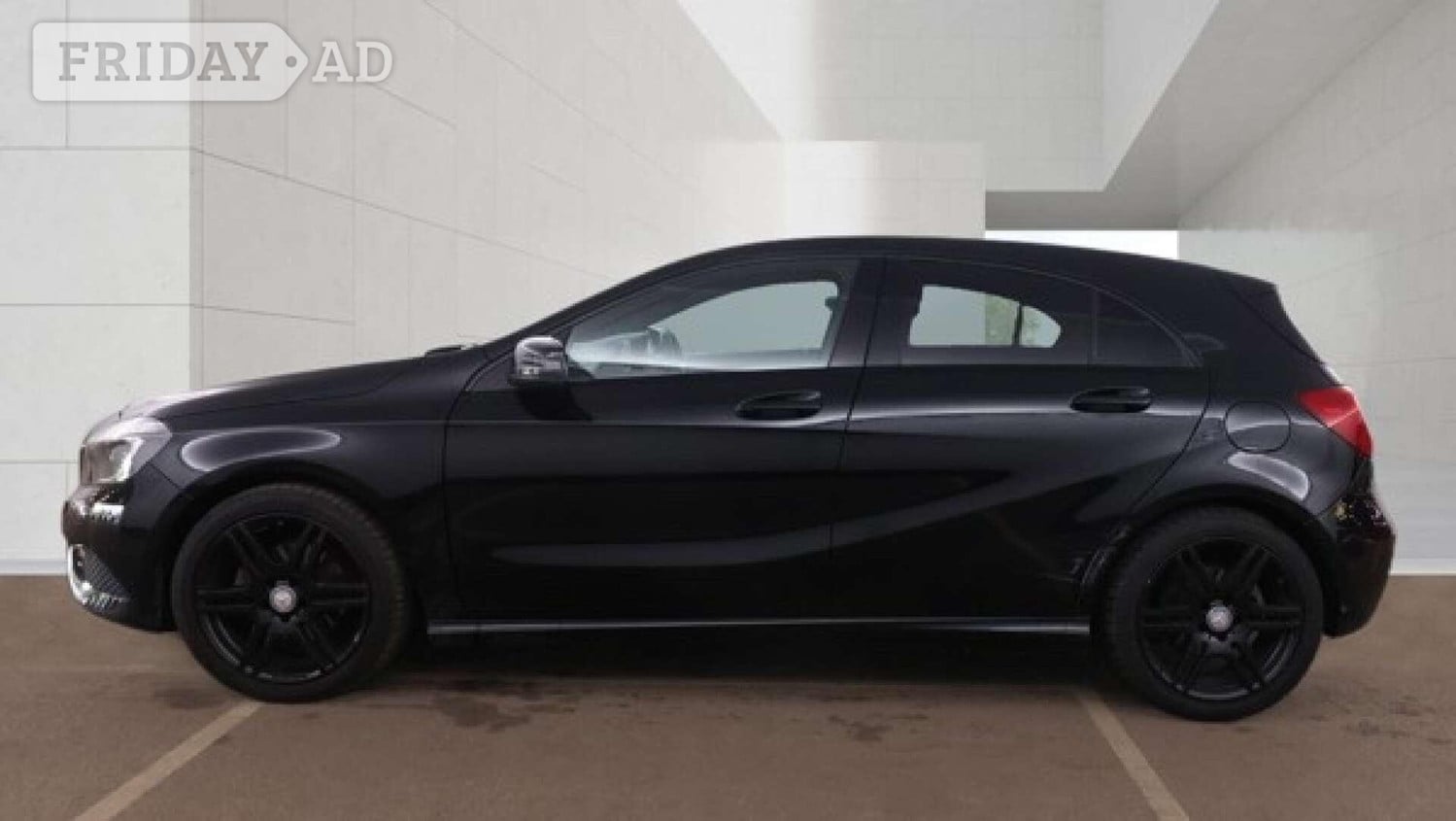 Mercedes-Benz A Class 2015 - Cars
