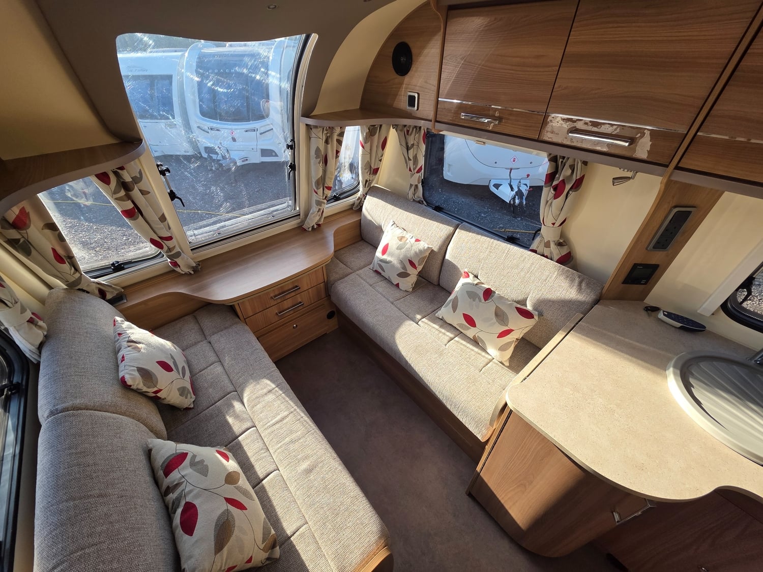 Bailey Pegasus Verona 2016 - Motorhomes & Caravans