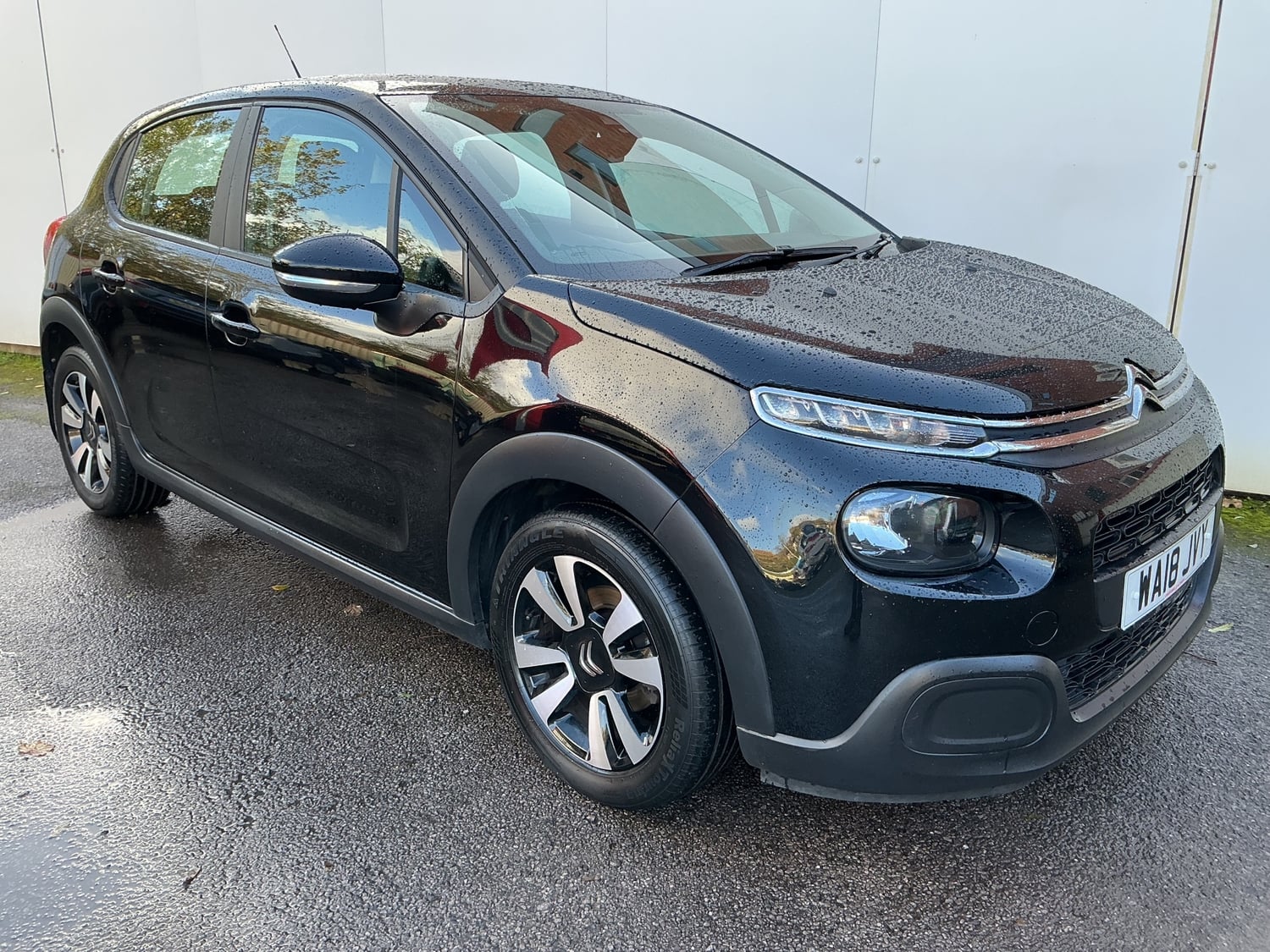 Citroen C3 2018 - Cars in Porth